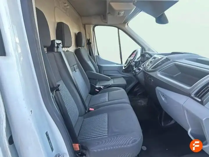 Ford Transit 2019, foto 16