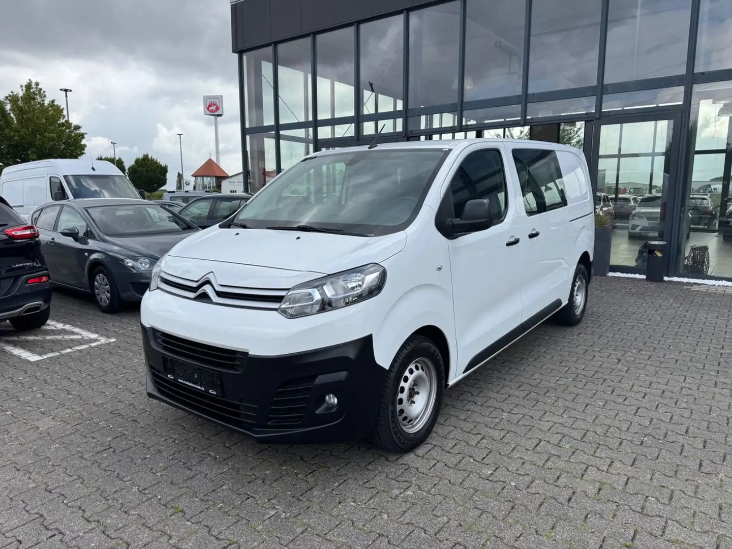Citroen Jumpy Kasten Club M Белый - 1