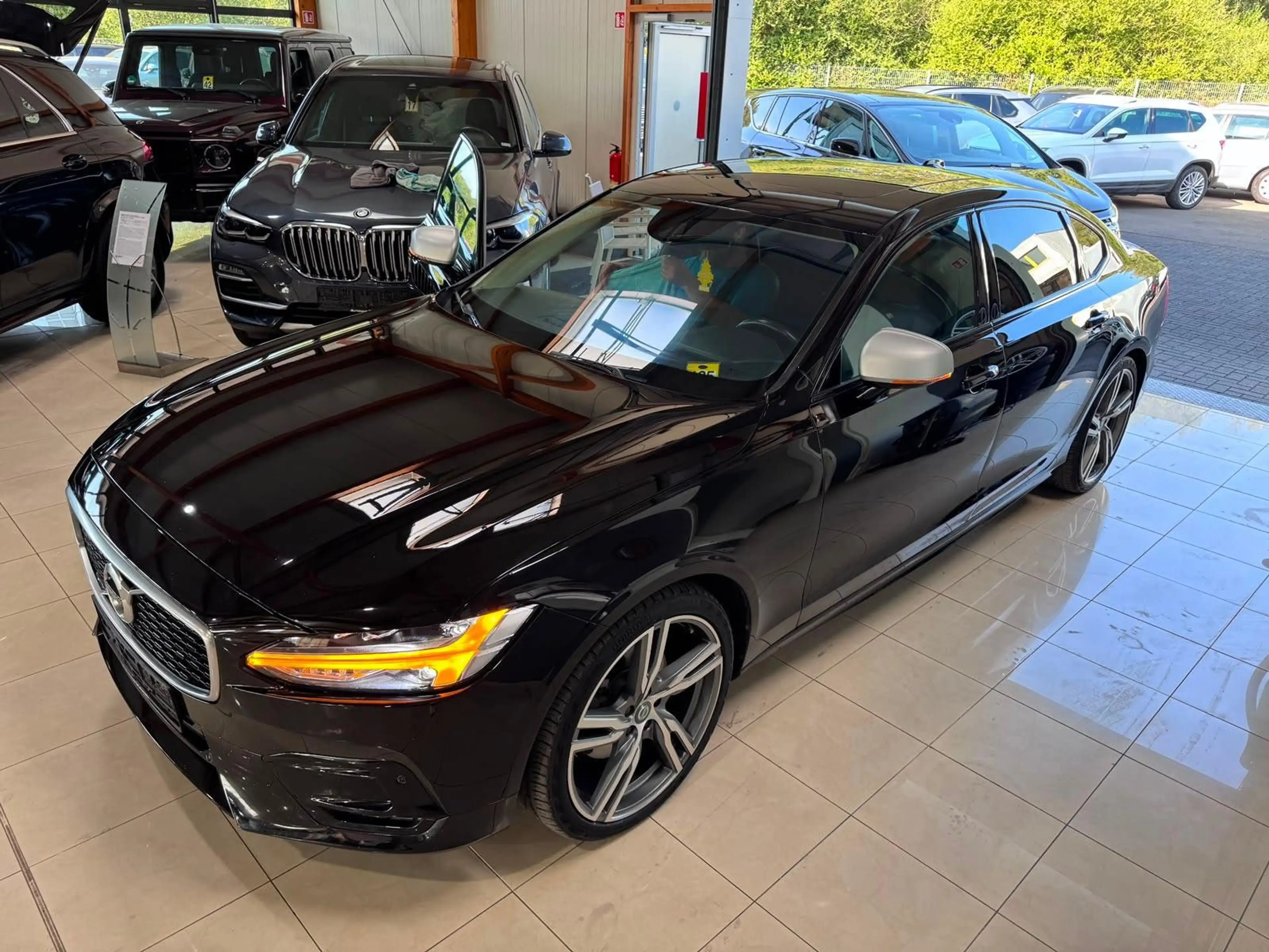 Volvo S90 *LONG*T5*AWD*PANO*R-DESIGN*LED*ACC*ONYX* — photo 10