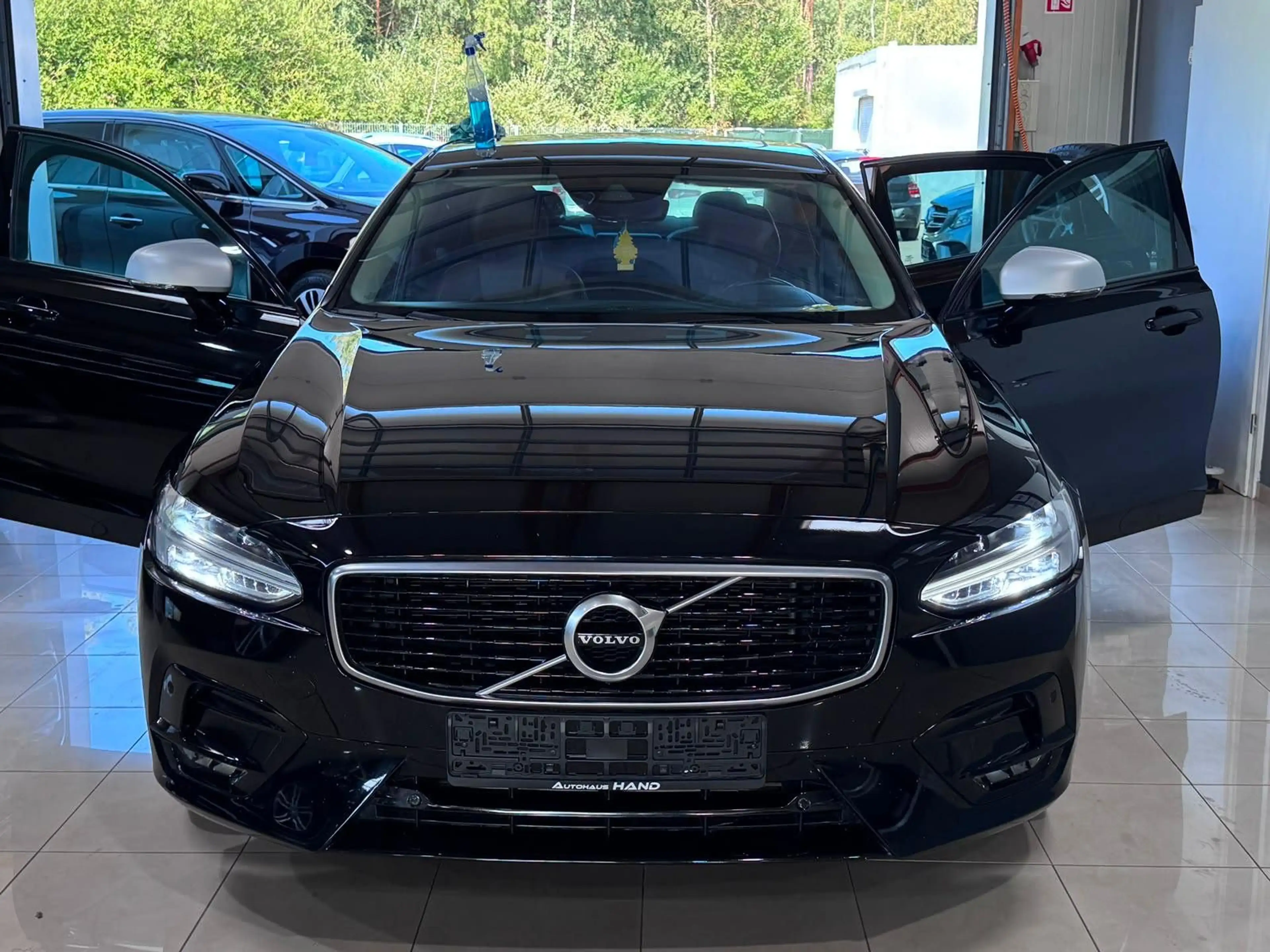 Volvo S90 *LONG*T5*AWD*PANO*R-DESIGN*LED*ACC*ONYX* — photo 2