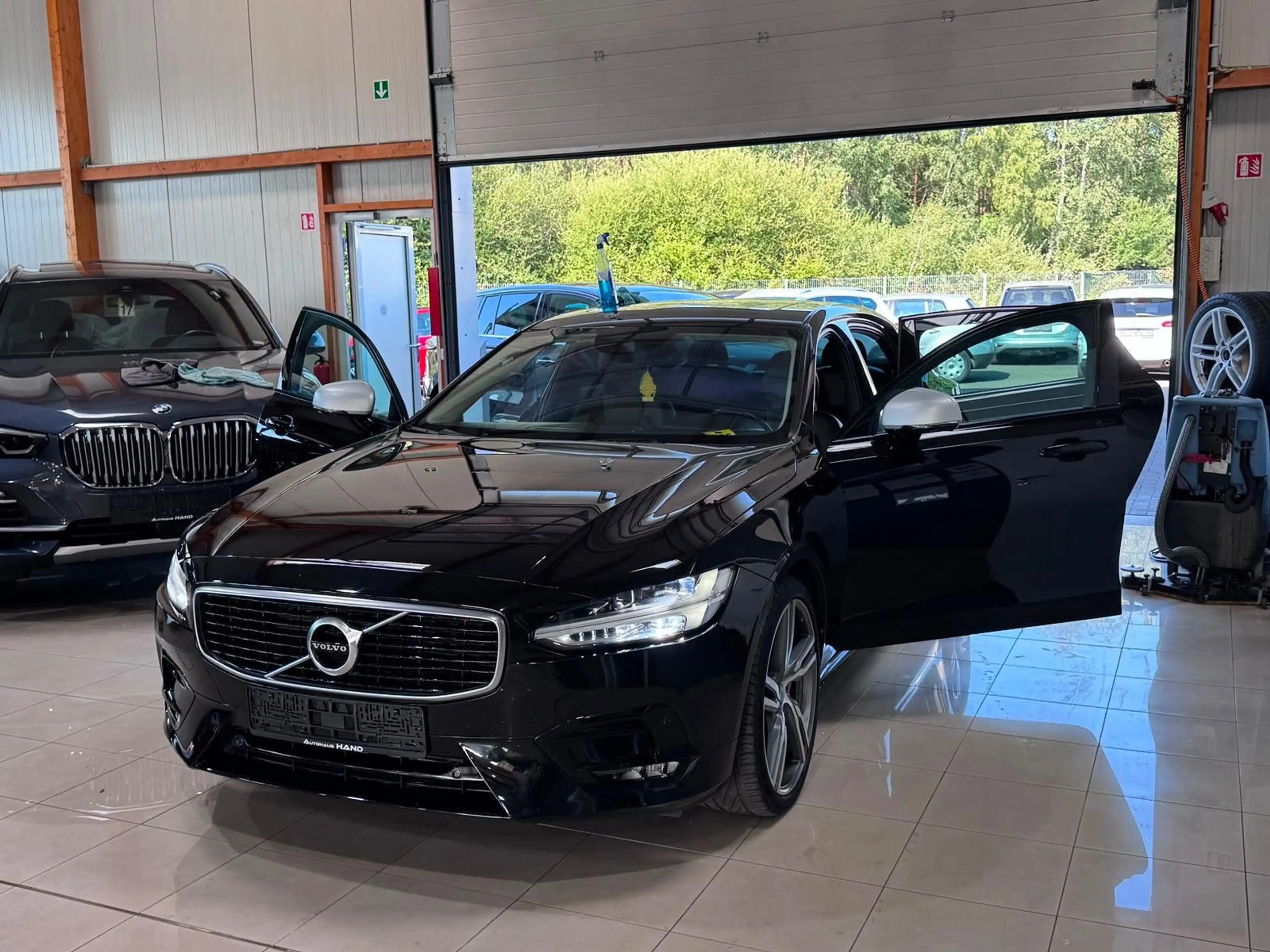 Volvo S90 *LONG*T5*AWD*PANO*R-DESIGN*LED*ACC*ONYX* — photo 3
