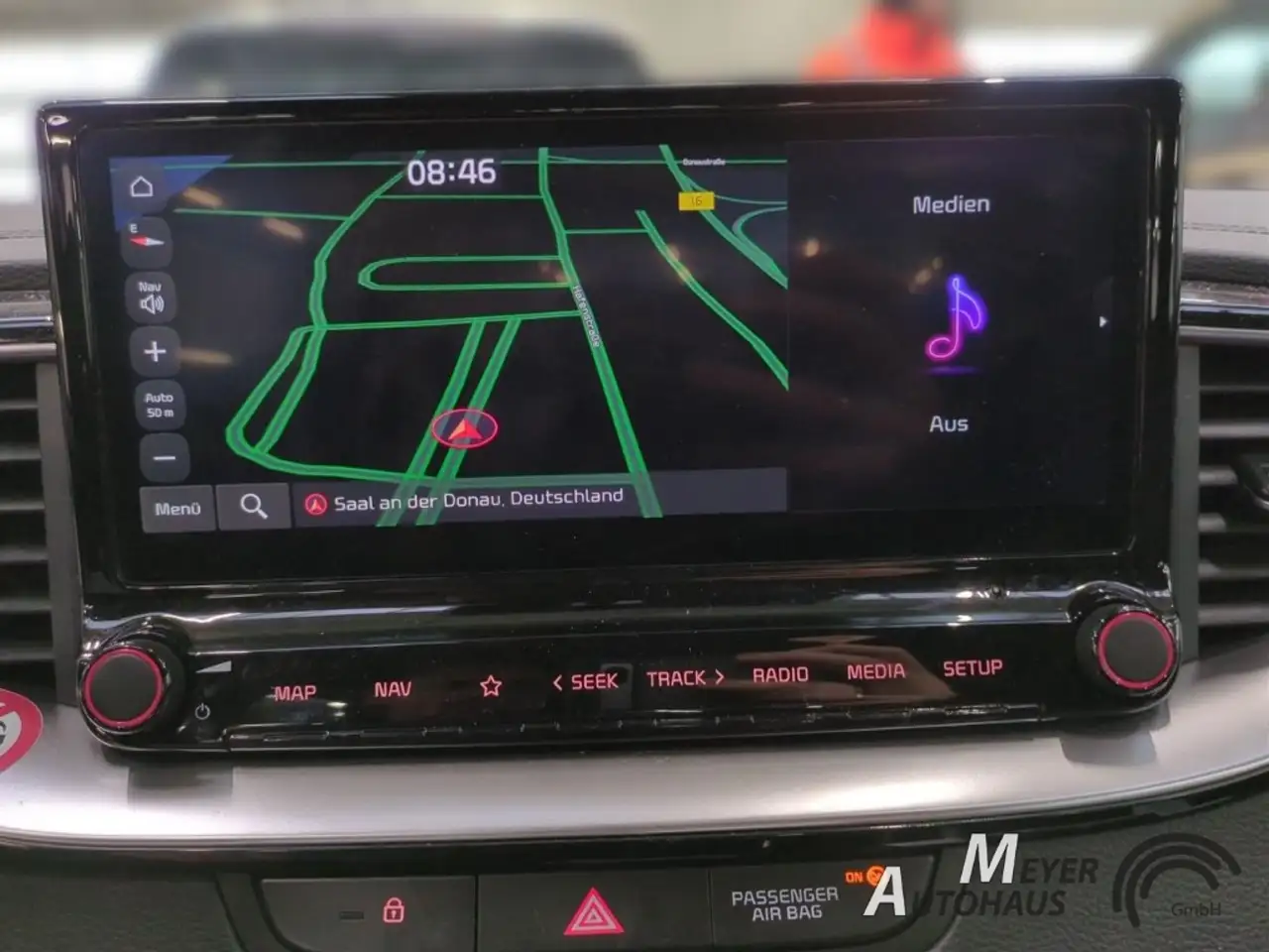 Kia XCeed 1.5 T-GDI 140 PS DCT Vision +Navi+Sitzheizung+Rück 9