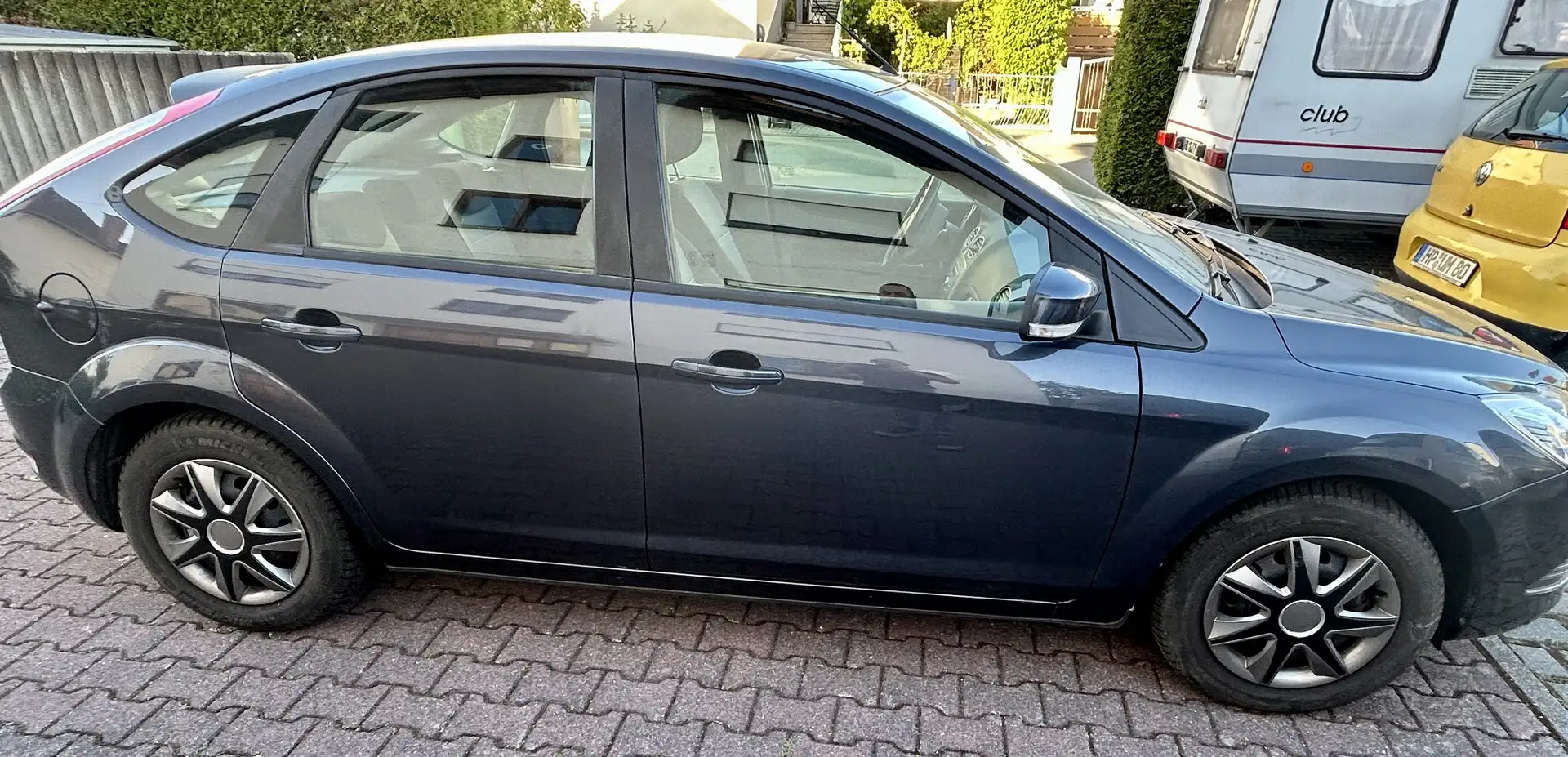 Ford Focus 1.6 16V - 2