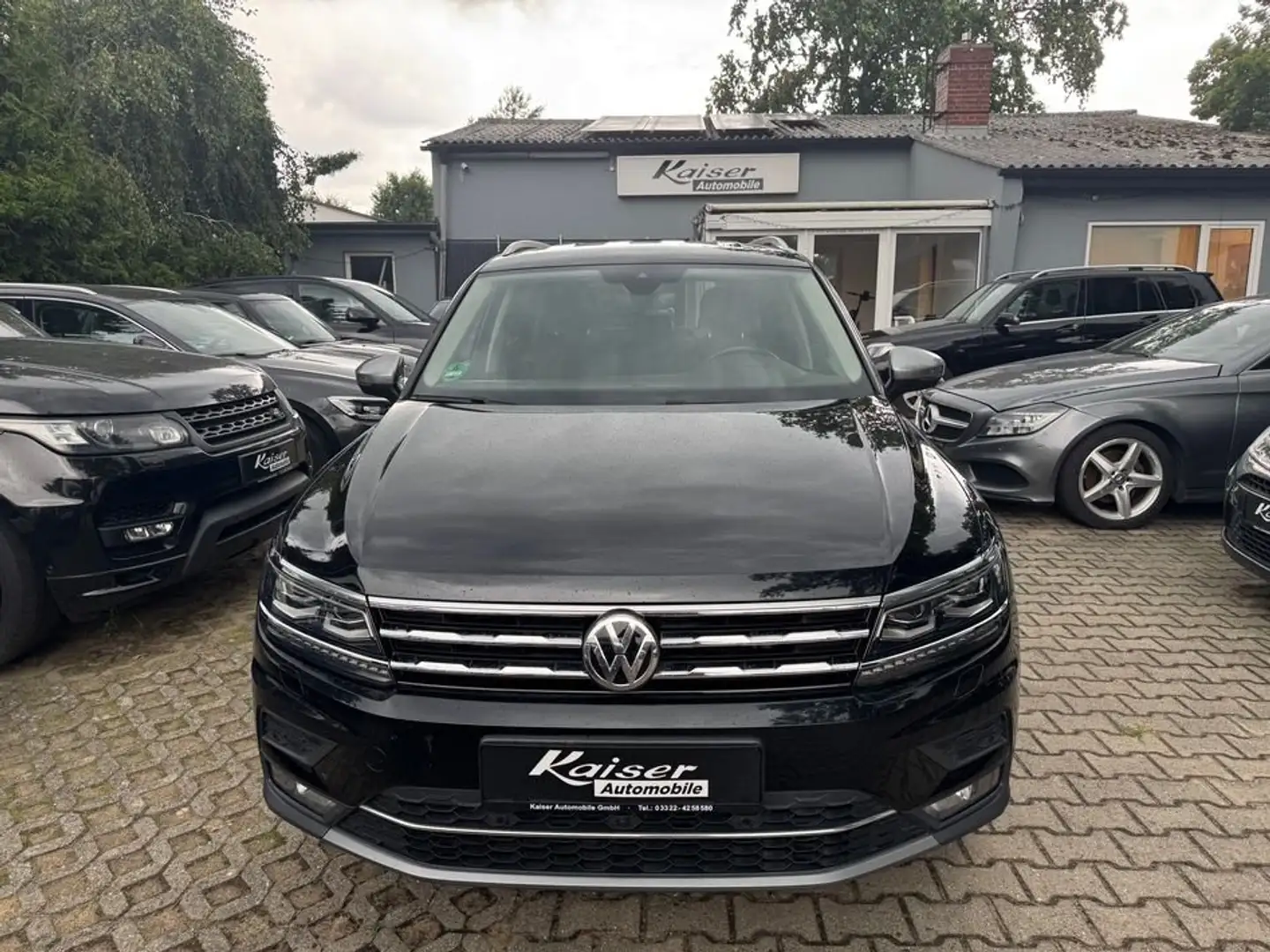 Volkswagen Tiguan Allspace Highline 4Motion-7Sitzer-Top Extras / Ausstattung Negro - 2