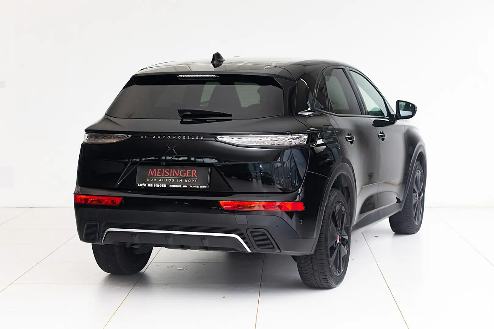 DS Automobiles DS 7 Crossback DS7 BlueHDi 130 Aut. Performance Line Grau - 2