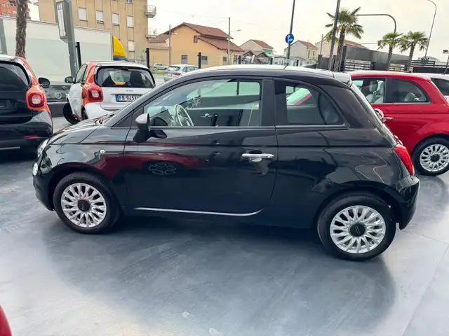 Fiat 500 view 3