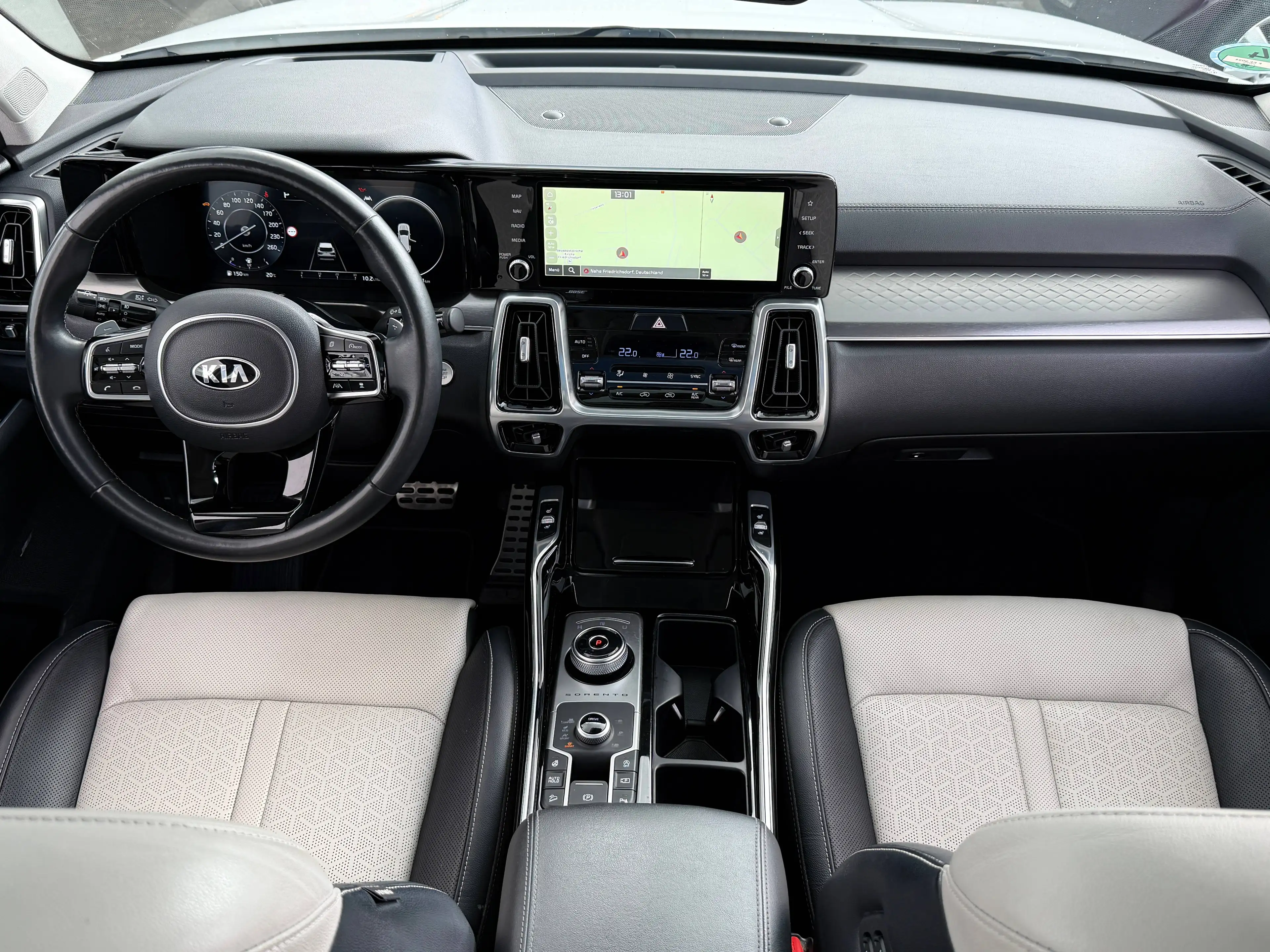 Kia Sorento Platinum 4WD 7-Sitze *Panorama* MemorySitze Unfallfrei 2. Hand — photo 13