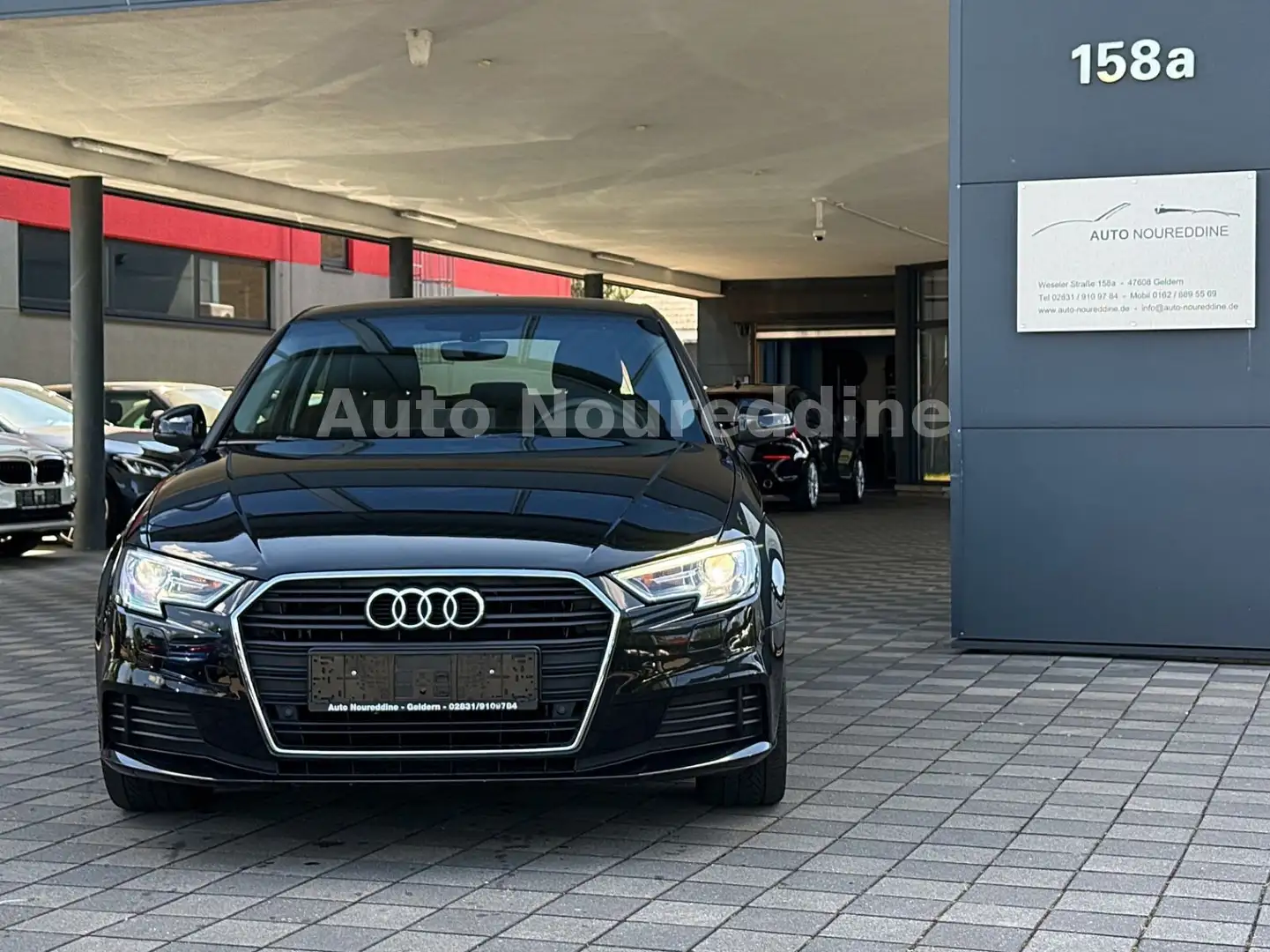 Audi A3 1.0 TFSI Facelift *Navi*Xenon*Klimaautomatik Nero - 2