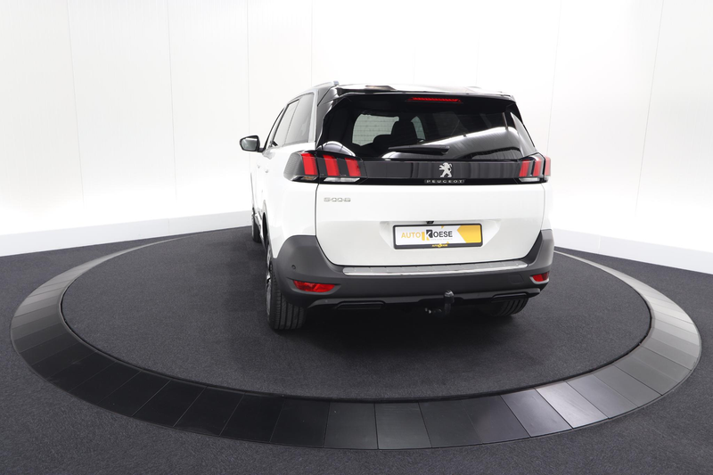 Peugeot 5008 PureTech 130 EAT8 Allure Pack Business | Trekhaak — photo 12