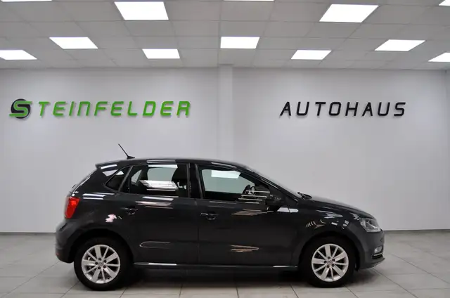 Volkswagen Polo view 8