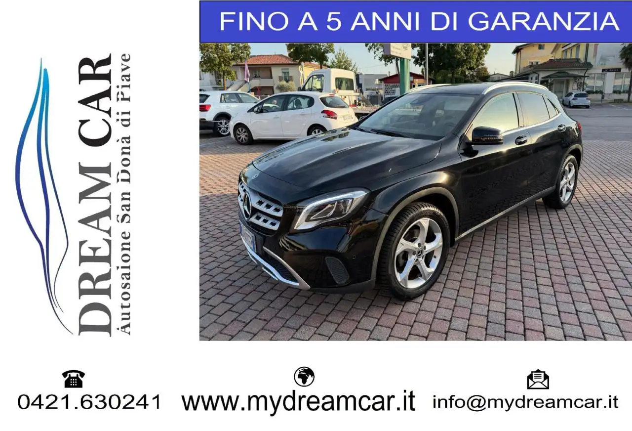 Mercedes-Benz GLA 200