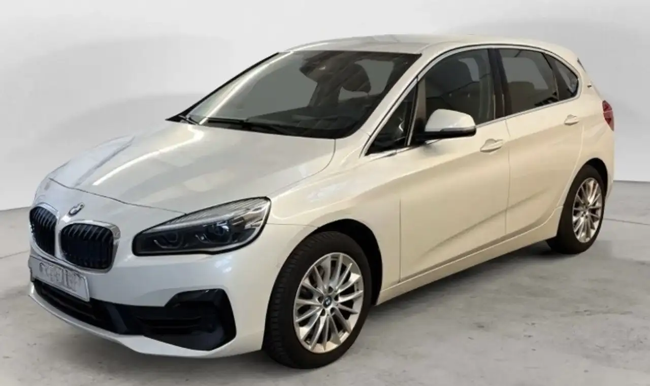 BMW 225