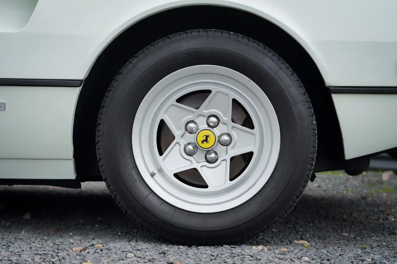 Ferrari 308 GTS Inj. / Targa, foto 11