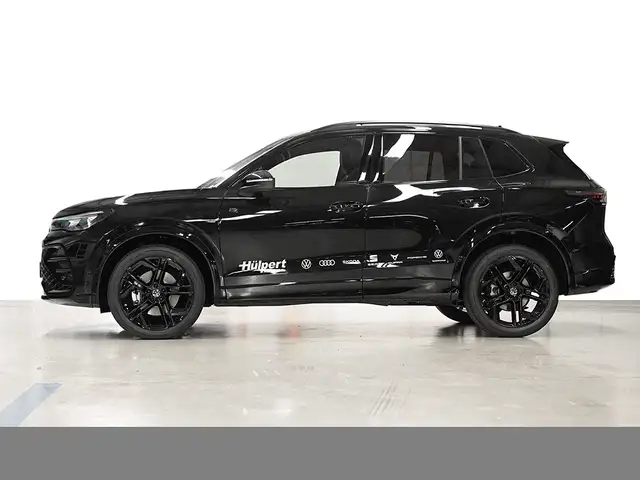 Volkswagen Tiguan view 3