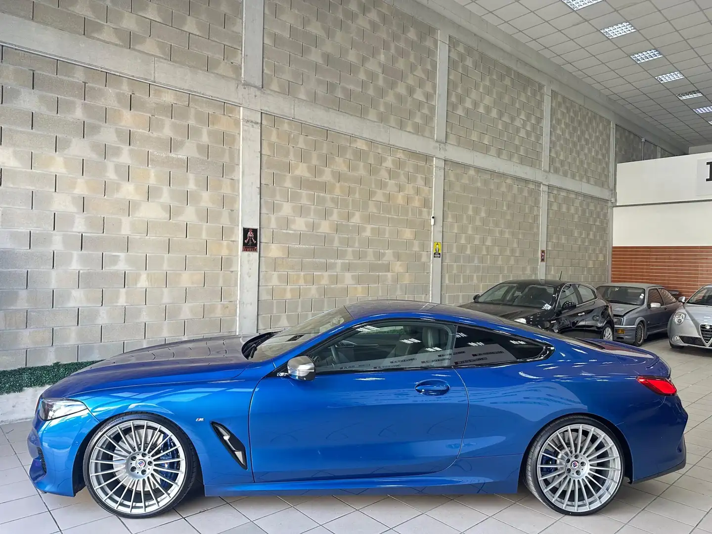 BMW 850 M850i xDrive Coupé - CARBON CORE Bleu - 2
