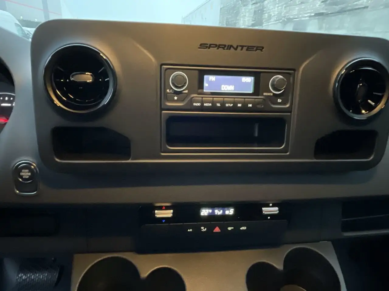 Mercedes-Benz Sprinter снимка Mercedes-Benz Sprinter