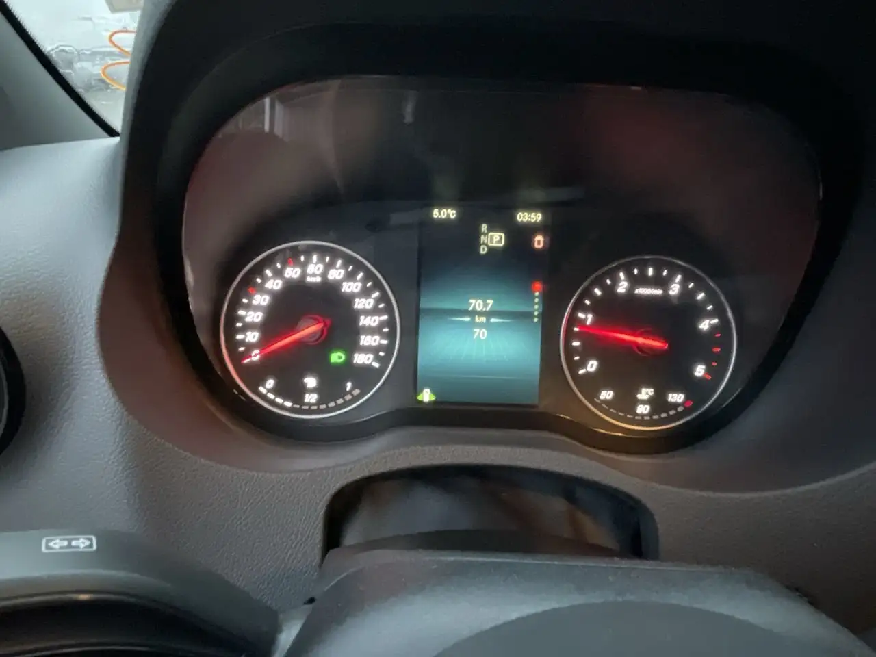 Mercedes-Benz Sprinter снимка Mercedes-Benz Sprinter