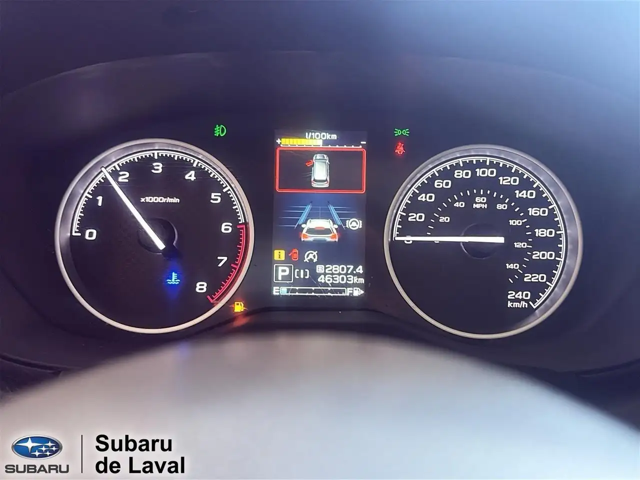 Subaru Forester снимка Subaru Forester