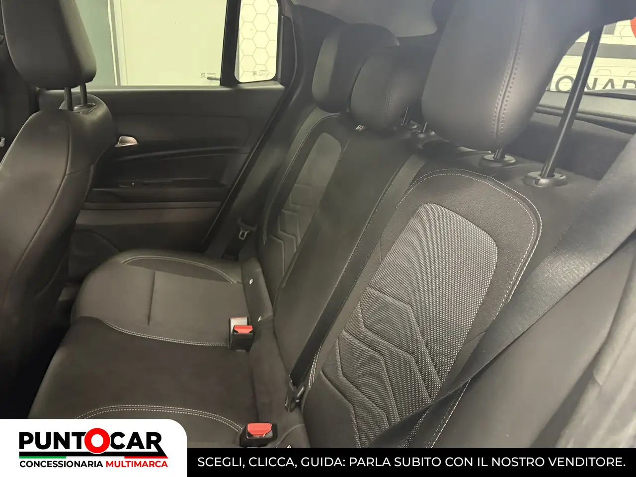 Jeep Avenger 1.2 Turbo Summit 13