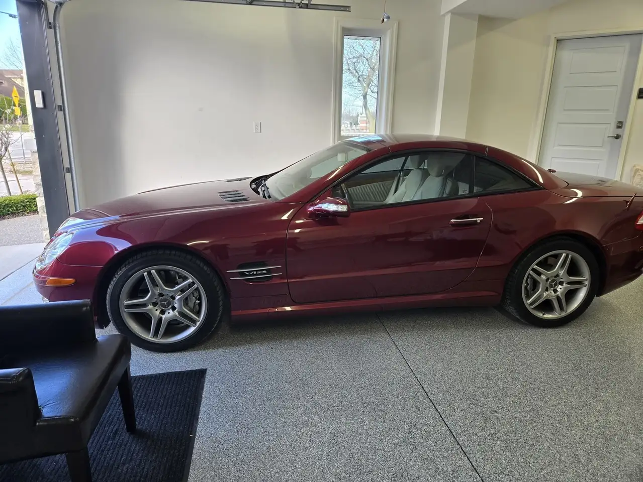 Mercedes-Benz SL снимка Mercedes-Benz SL