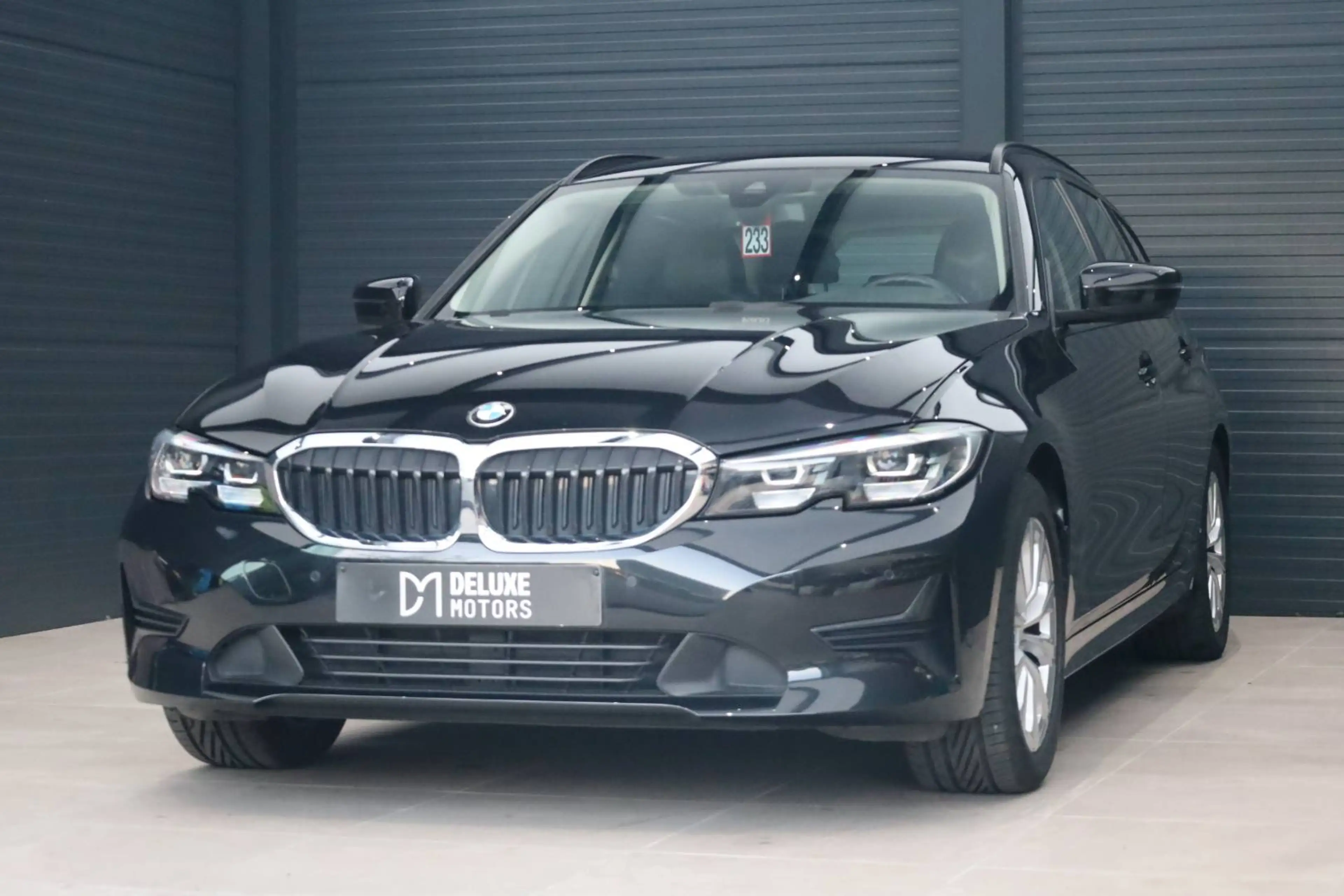 BMW 318 dA Touring Navi Leder Zetelverwarming Led Pdc