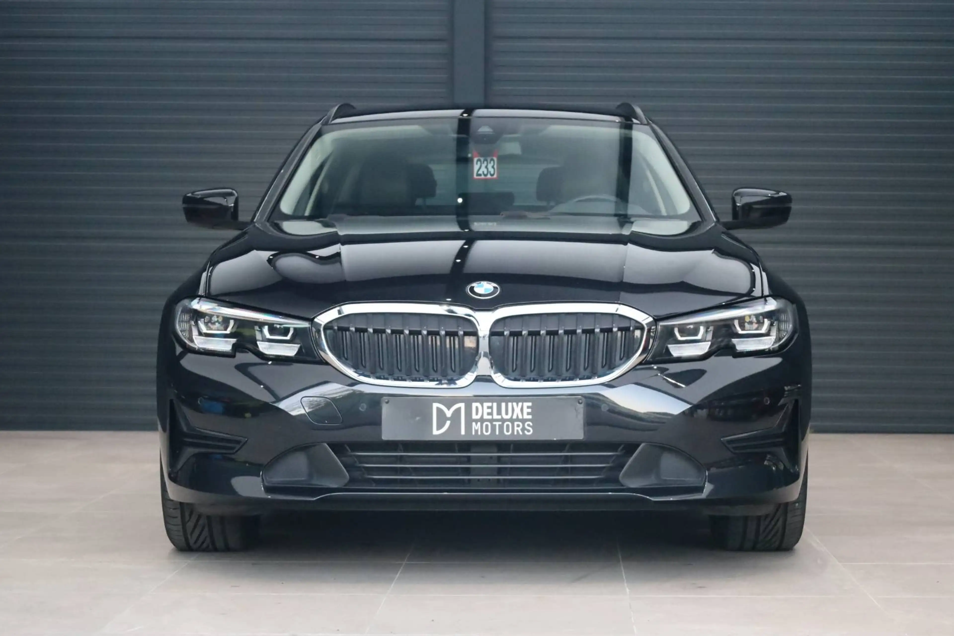 BMW 318 dA Touring Navi Leder Zetelverwarming Led Pdc — photo 2