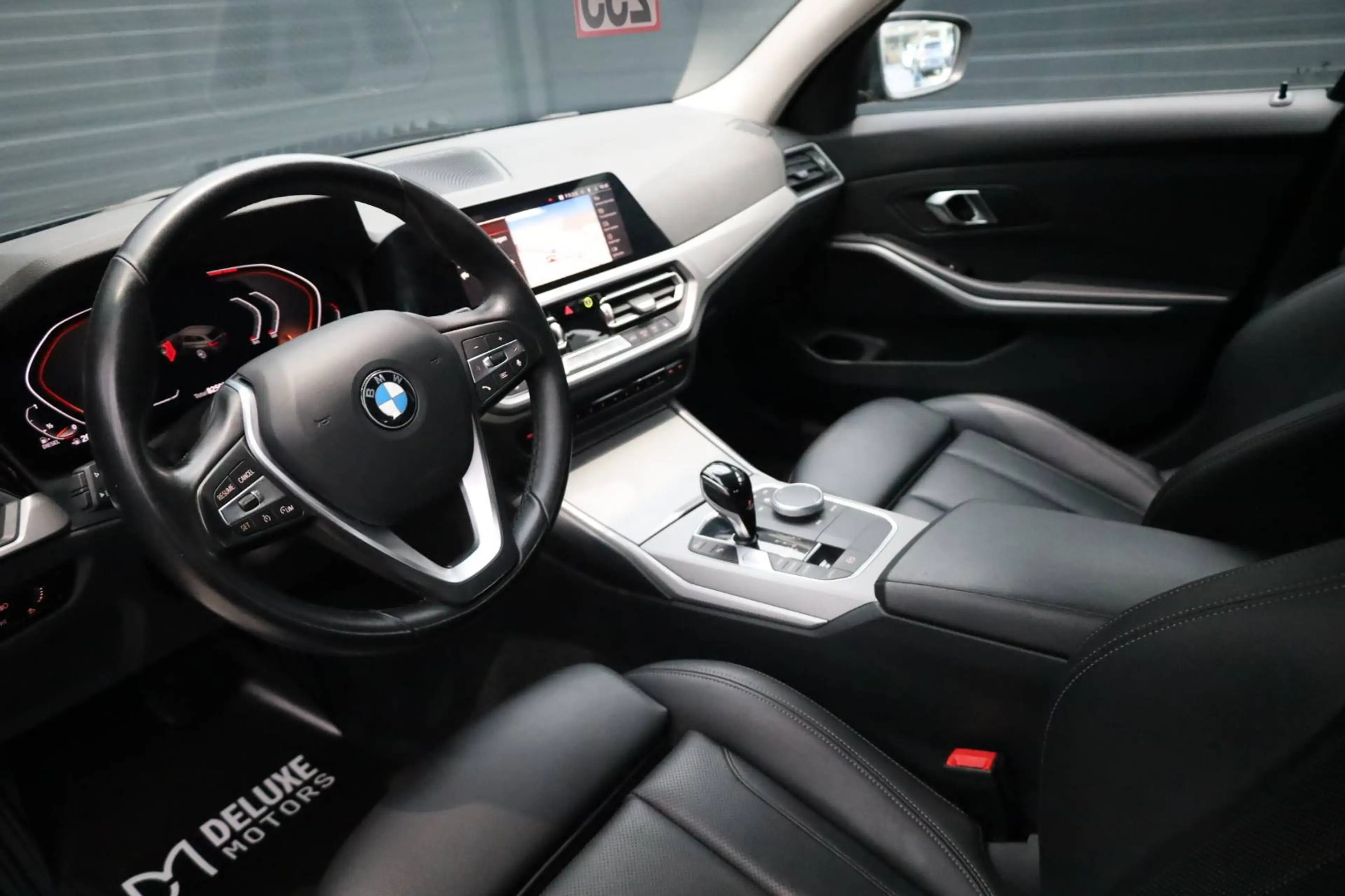 BMW 318 dA Touring Navi Leder Zetelverwarming Led Pdc — photo 4