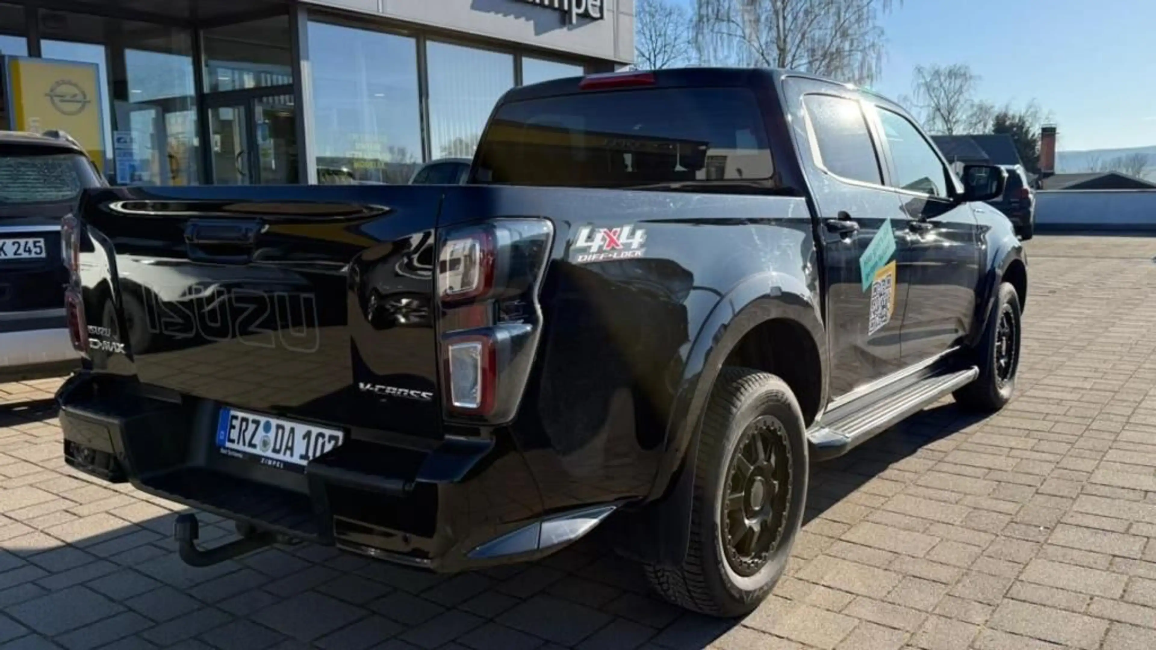 Isuzu D-Max Double Cab V-Cross Klimaautomatik+Kamera+L — photo 5