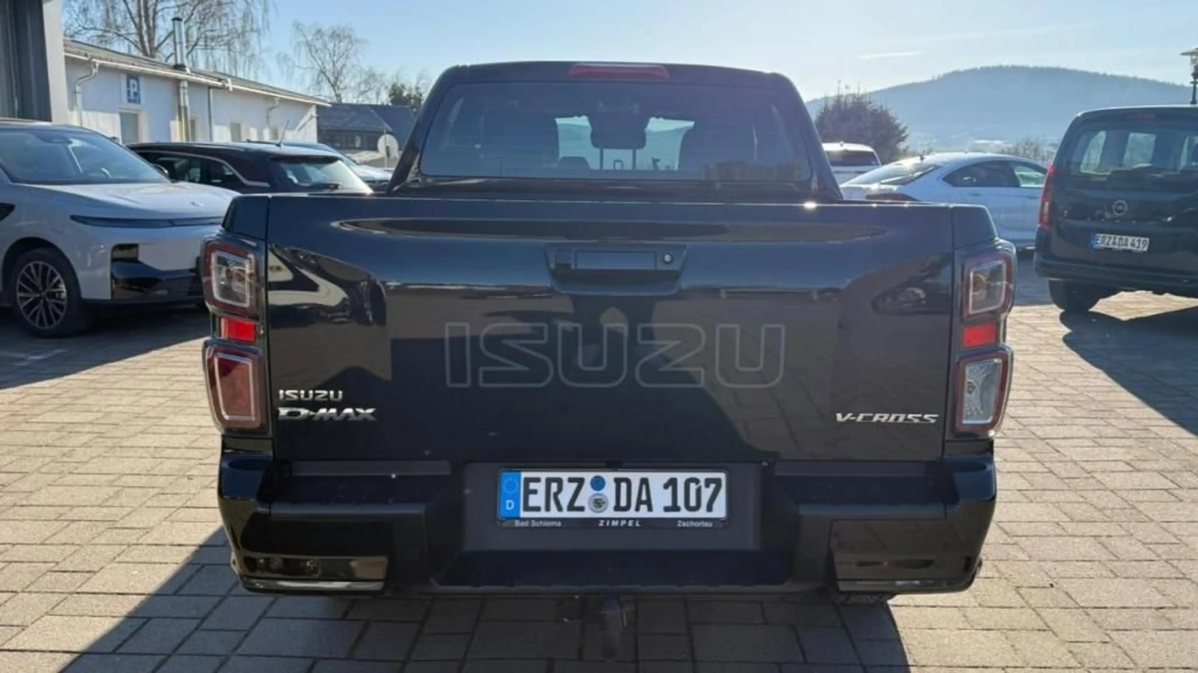 Isuzu D-Max Double Cab V-Cross Klimaautomatik+Kamera+L — photo 6