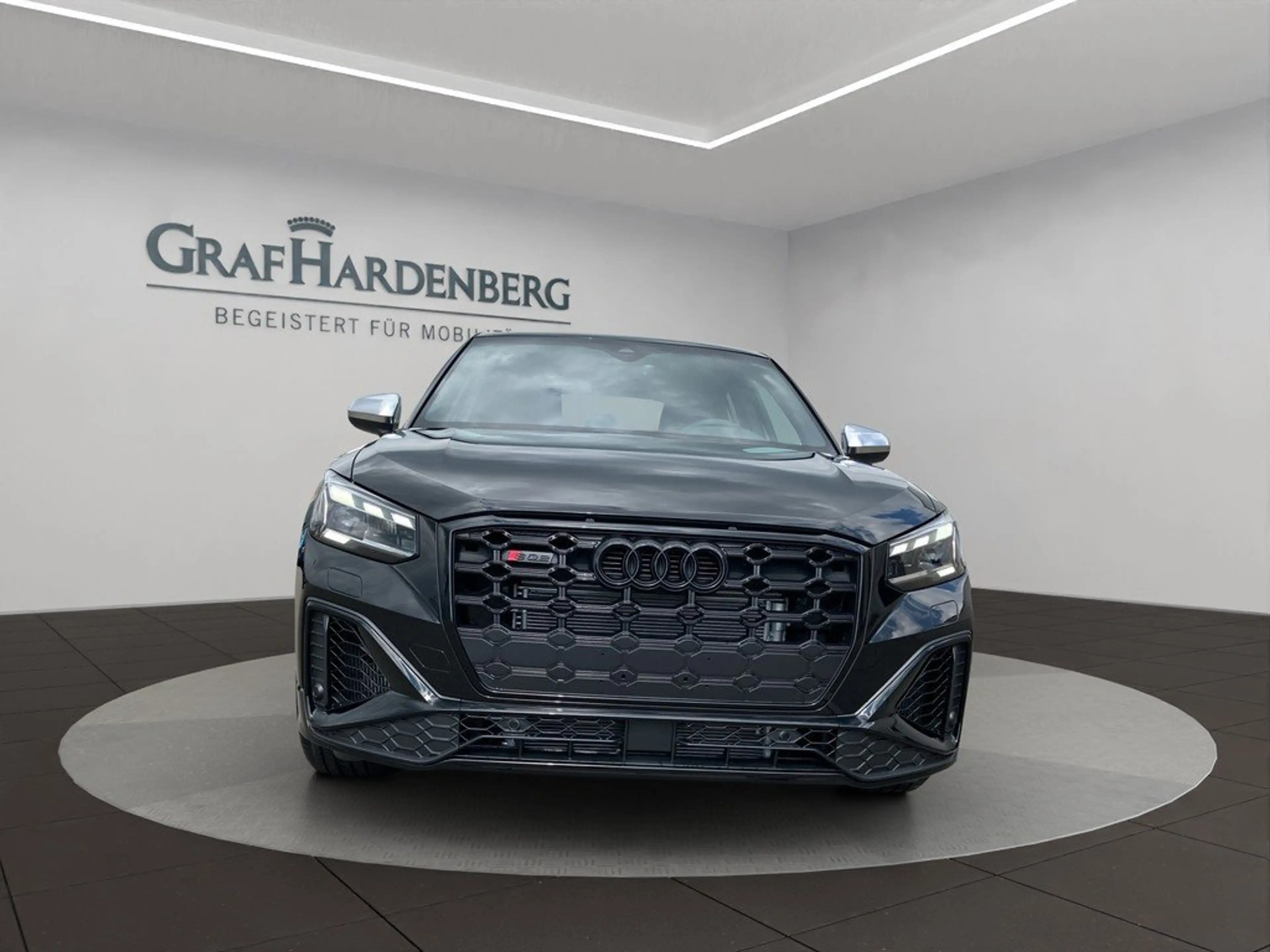 Audi SQ2 TFSI quattro — photo 9