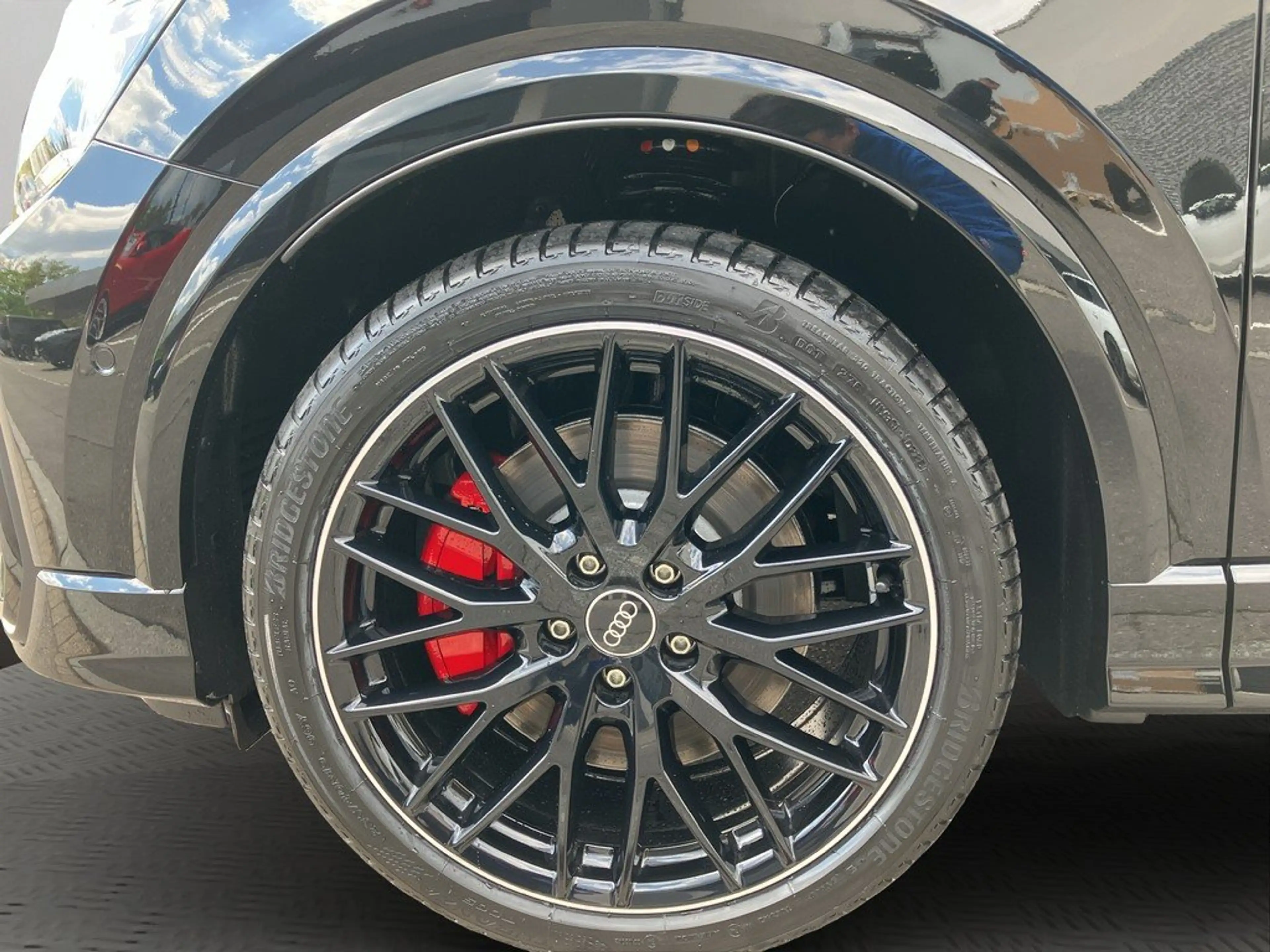 Audi SQ2 TFSI quattro — photo 3