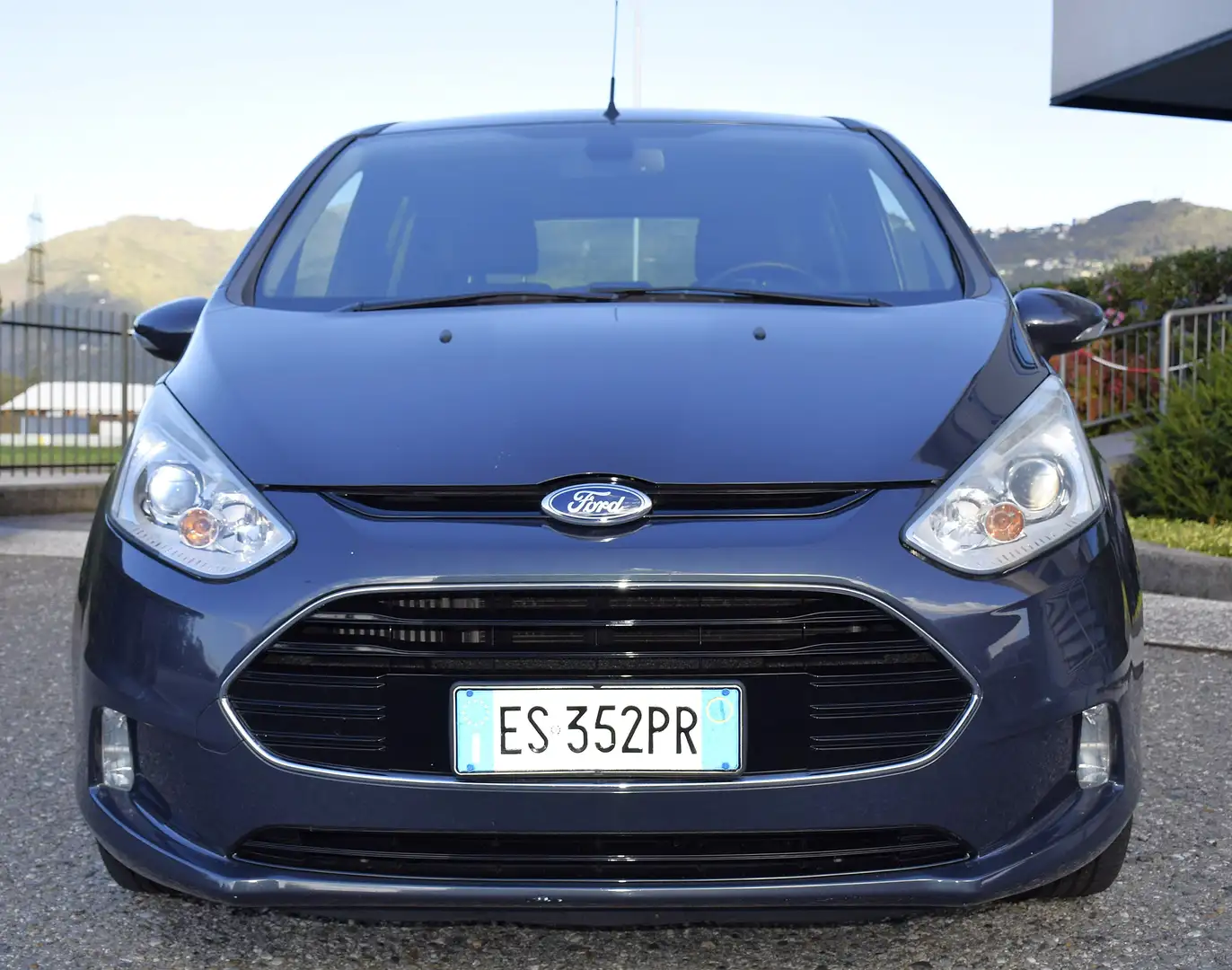 Ford B-Max 1.0 ecoboost Titanium 100cv Grigio - 2