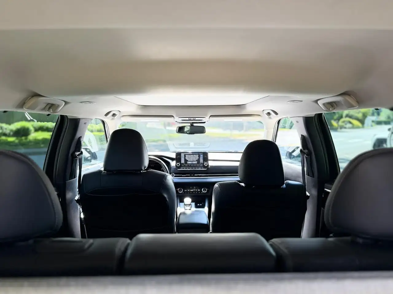 Mitsubishi Outlander снимка Mitsubishi Outlander