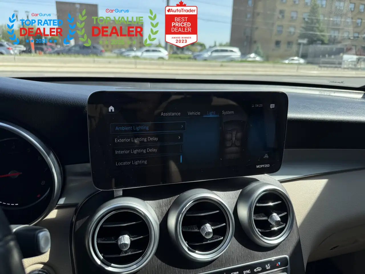 Mercedes-Benz GLC снимка Mercedes-Benz GLC