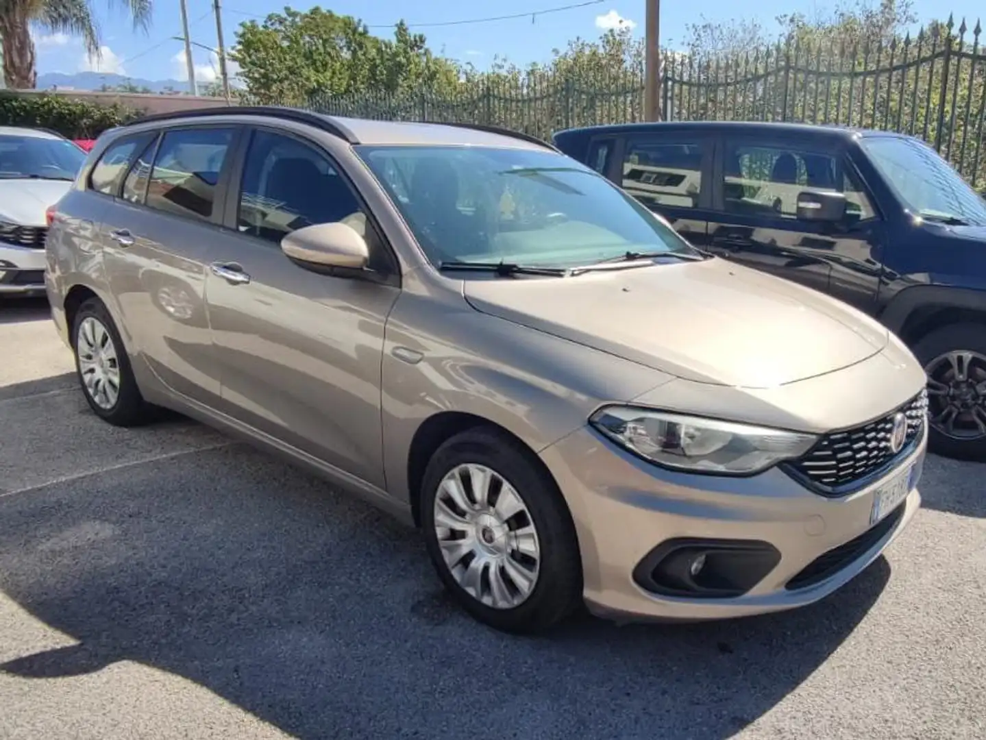 Fiat Tipo Tipo SW II 2017 SW 1.4 tjt Easy Gpl 120cv - 2