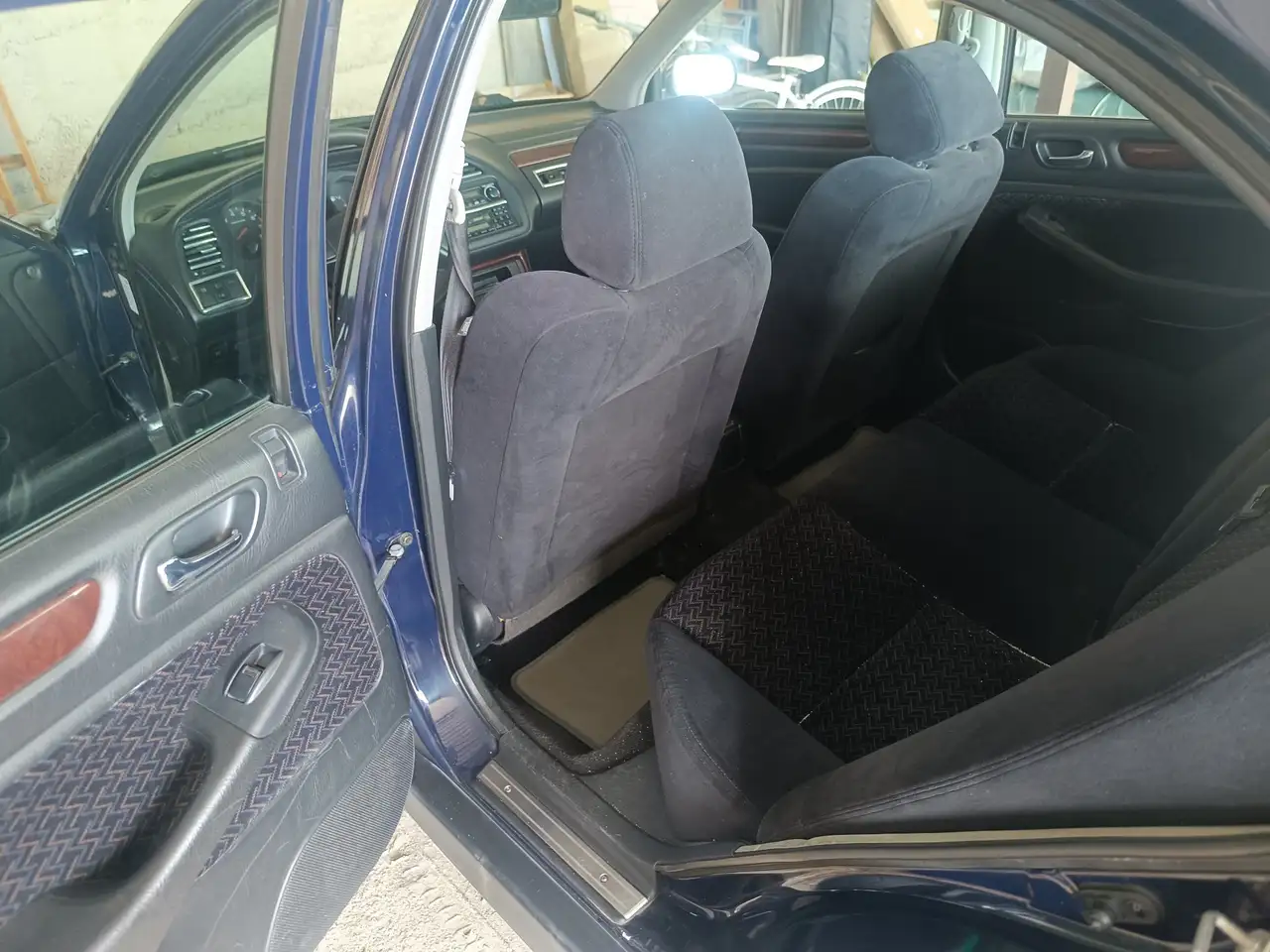 Honda Accord 1.8i ES, foto 6