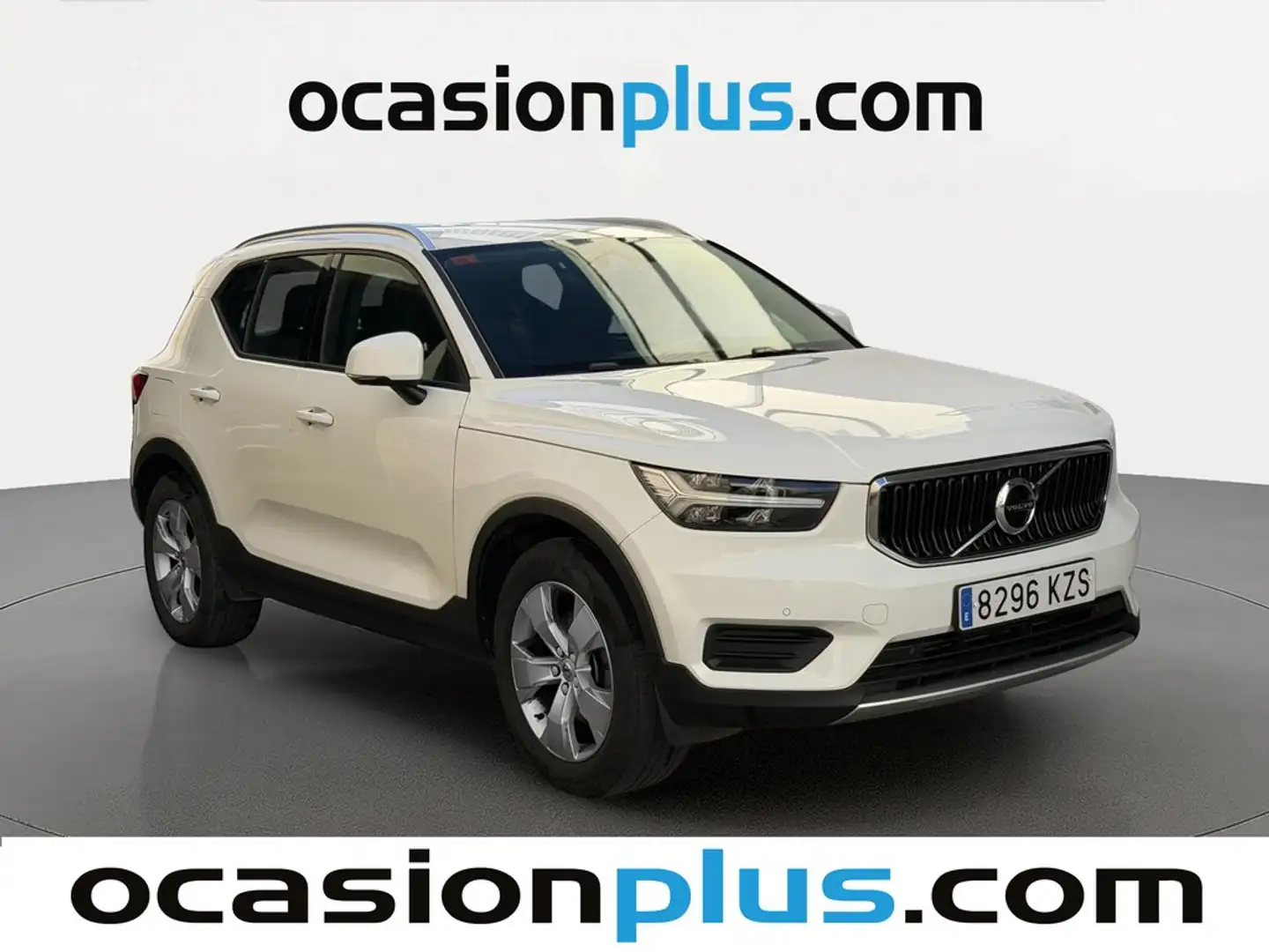 Volvo XC40 T4 Momentum Premium Edition Aut. Blanco - 2