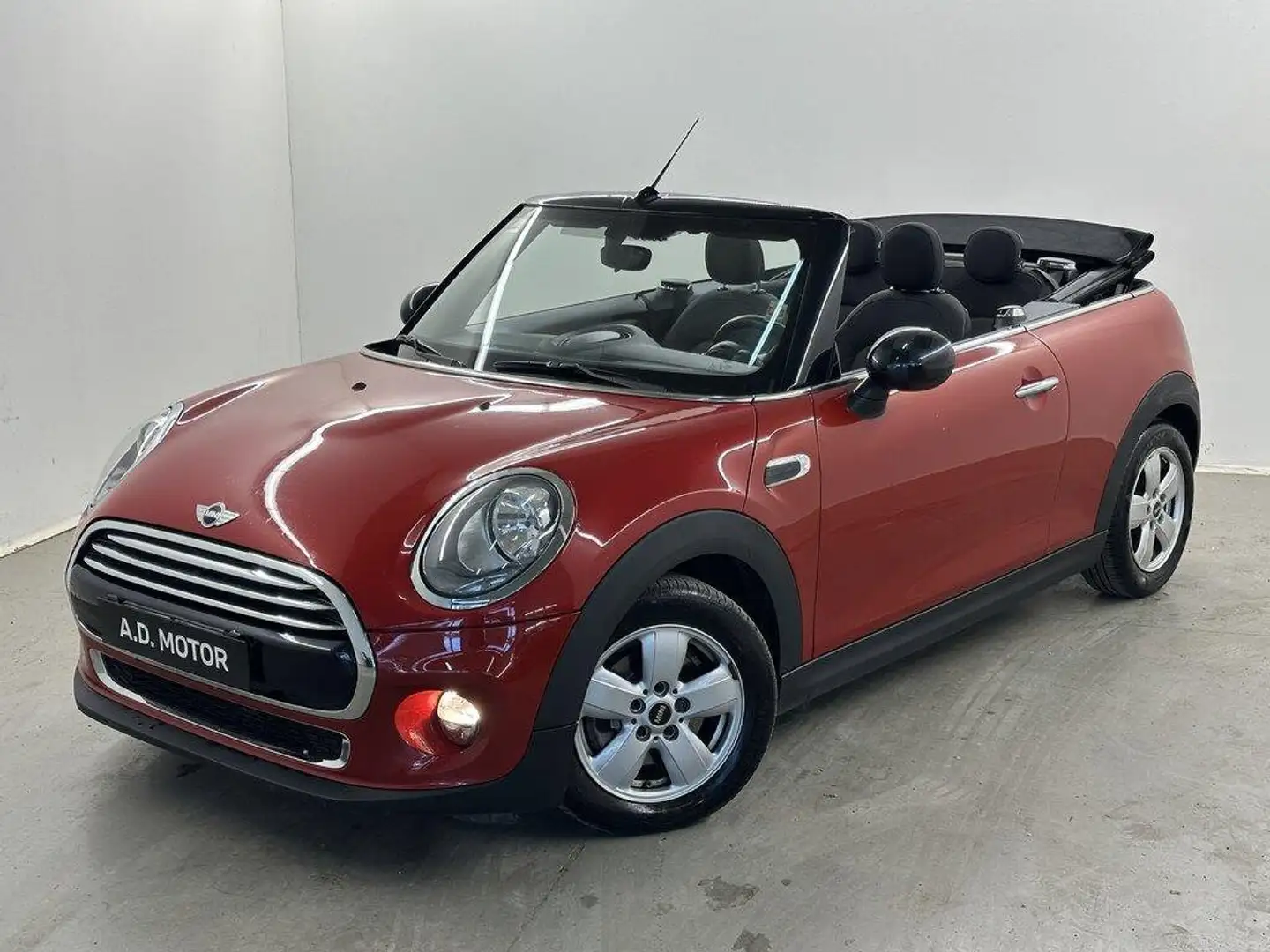 MINI Cooper D Cabrio 1.5 Cooper D Rosso - 1