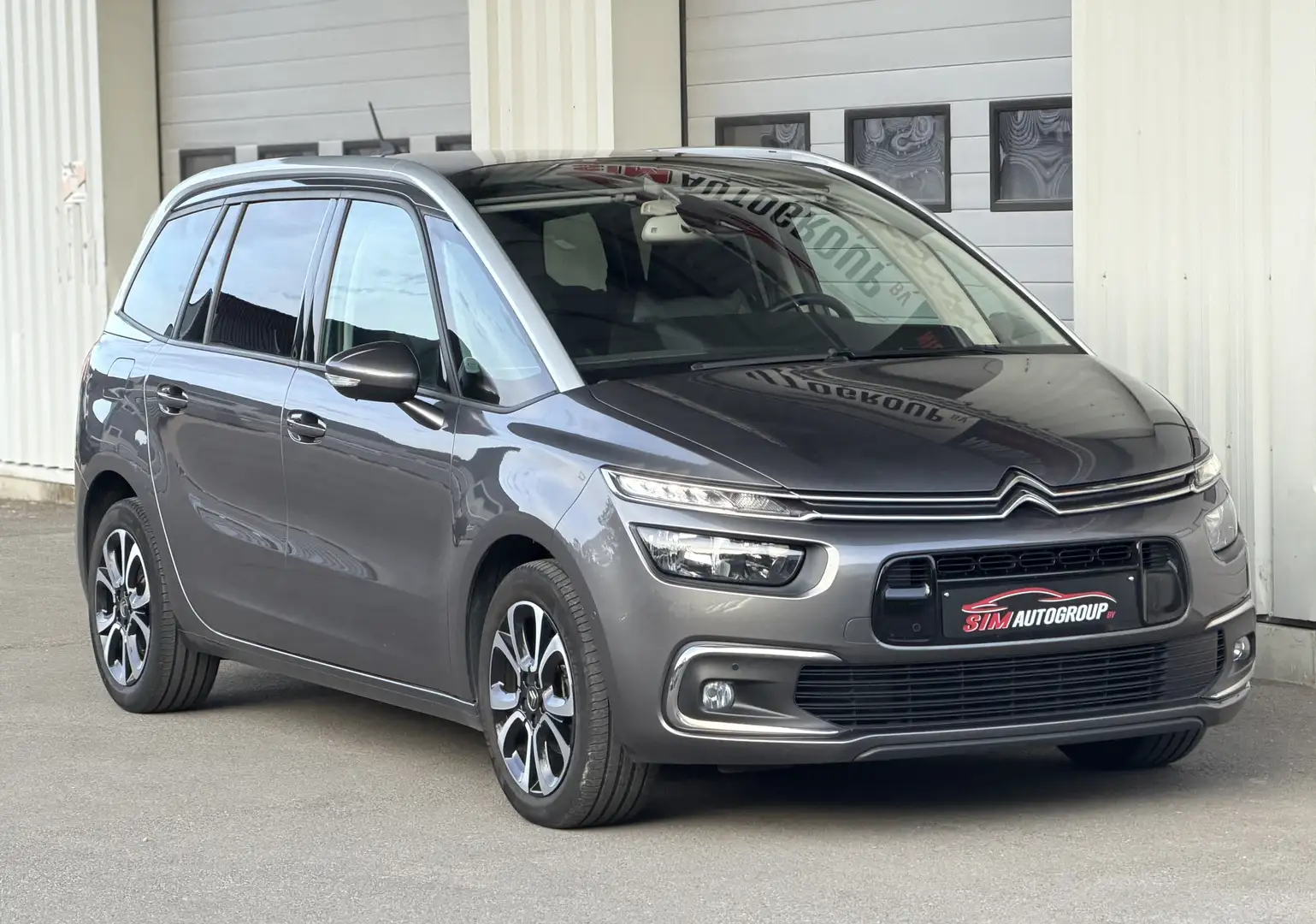 Citroen C4 SpaceTourer 7 Zit/1.2/Automaat/Benzine/Carplay/Camera/Euro6d/ Grijs - 2