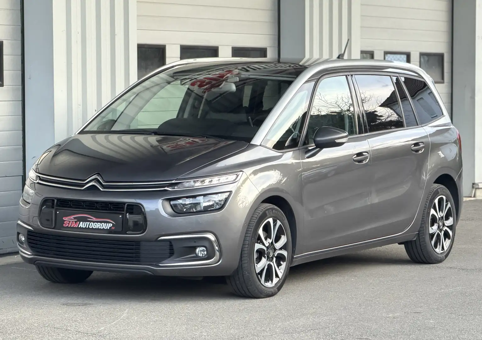 Citroen C4 SpaceTourer 7 Zit/1.2/Automaat/Benzine/Carplay/Camera/Euro6d/ Grijs - 1
