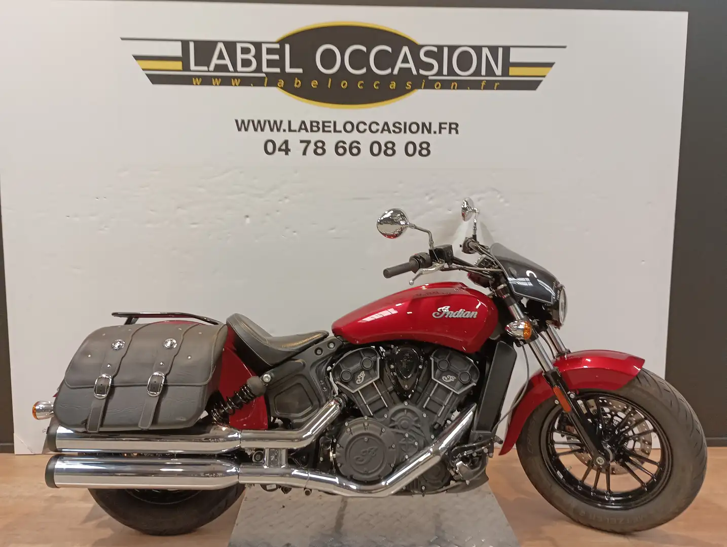 Indian Scout Rouge - 1