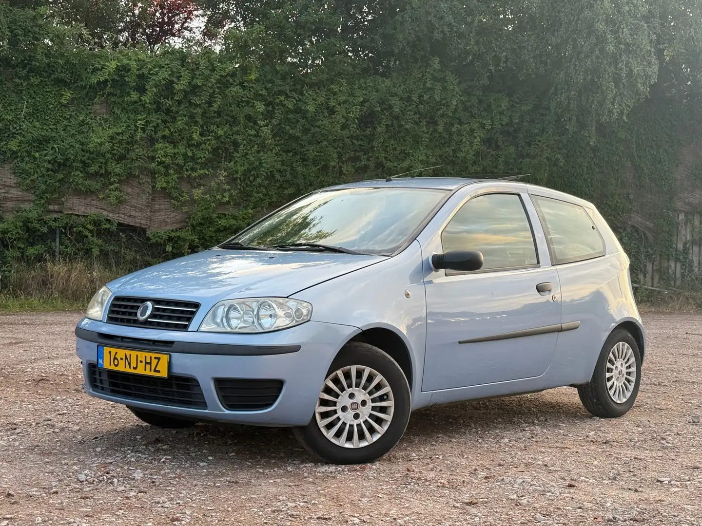 Fiat Punto 1.4-16V Dynamic/DAKJE Bleu - 1