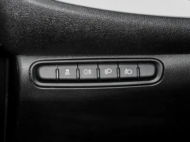 Fiat 500e view 12