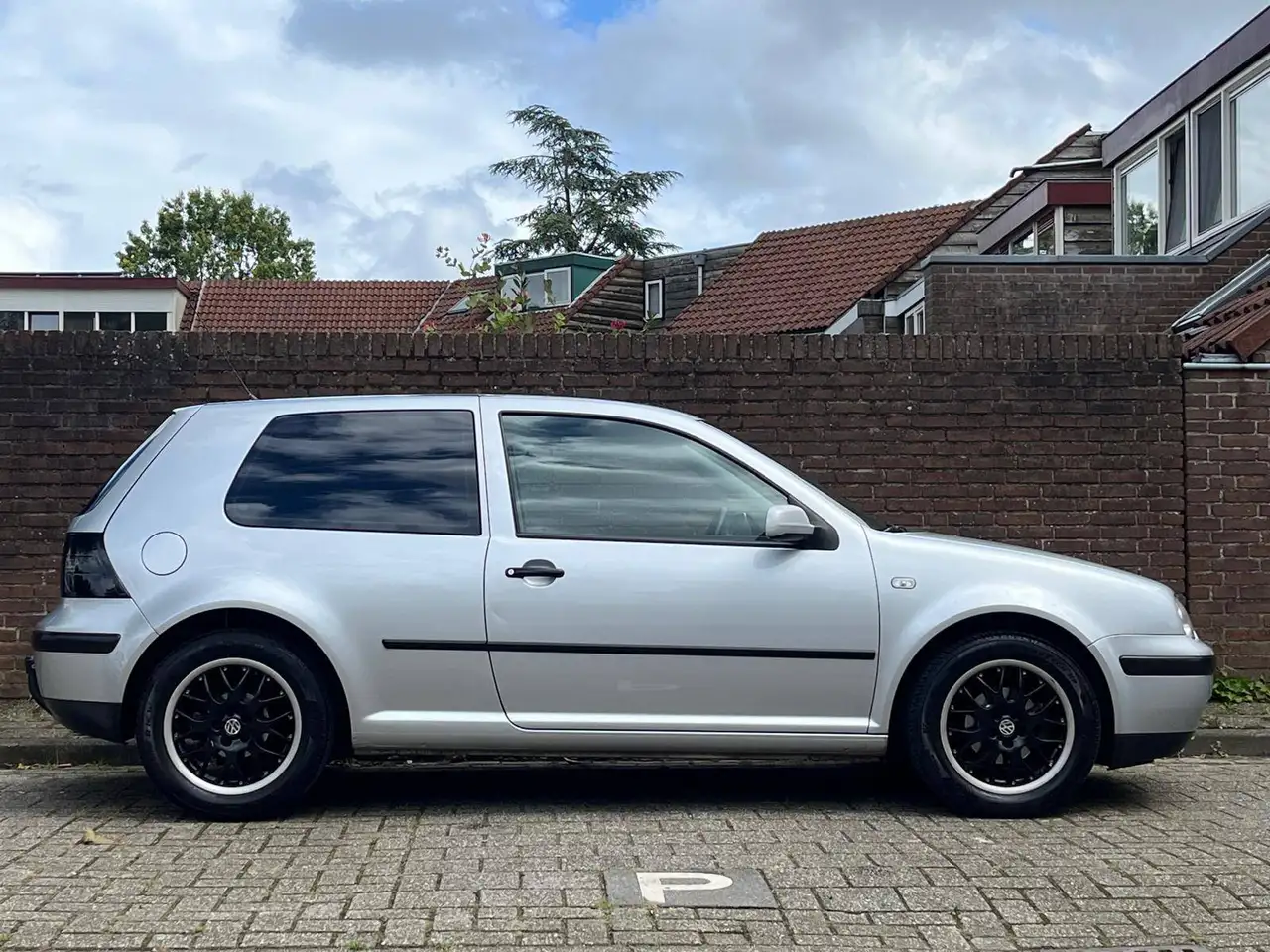 Volkswagen Golf 1.6-16V Trendline, foto 4
