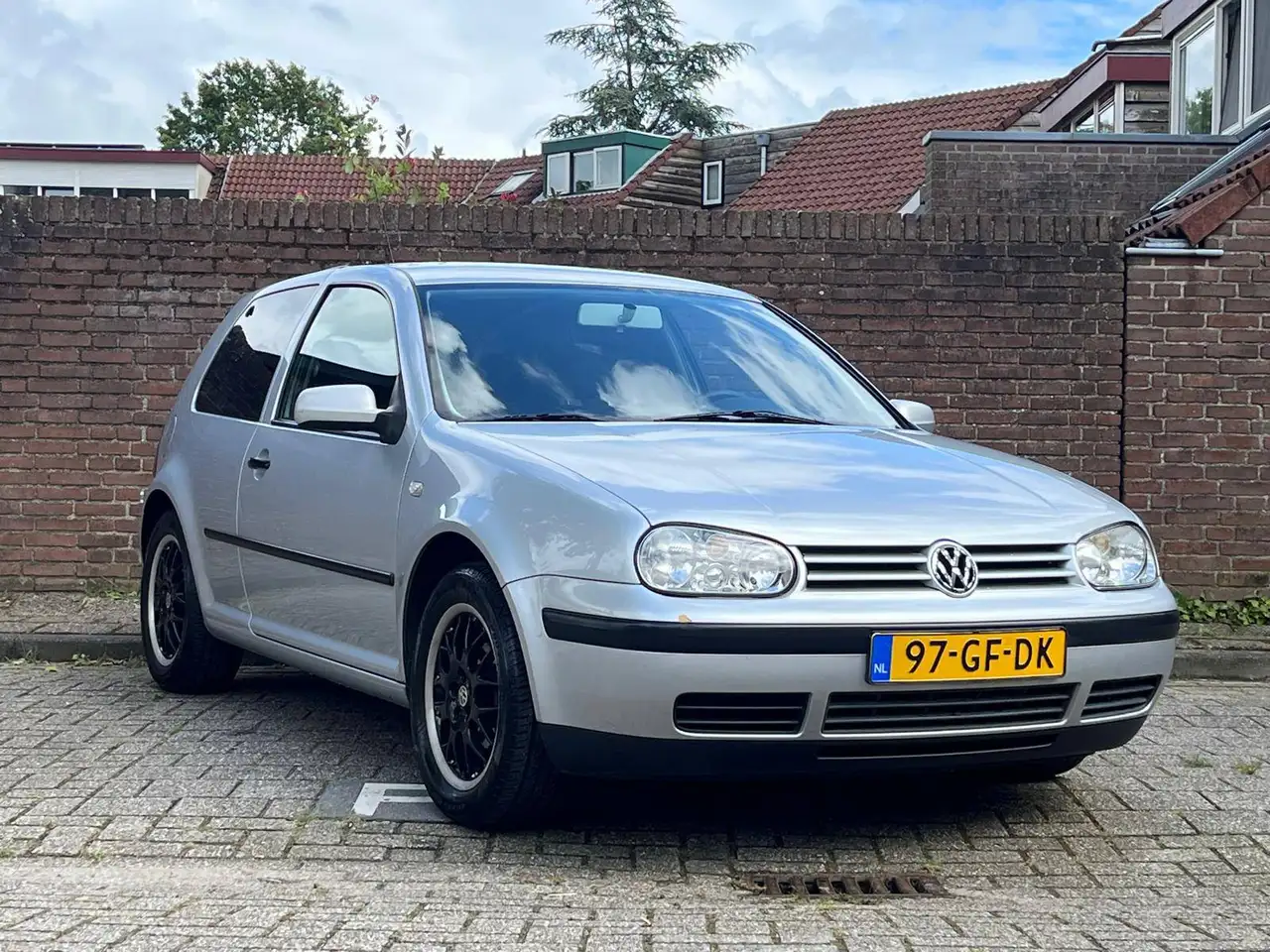 Volkswagen Golf 1.6-16V Trendline, foto 3