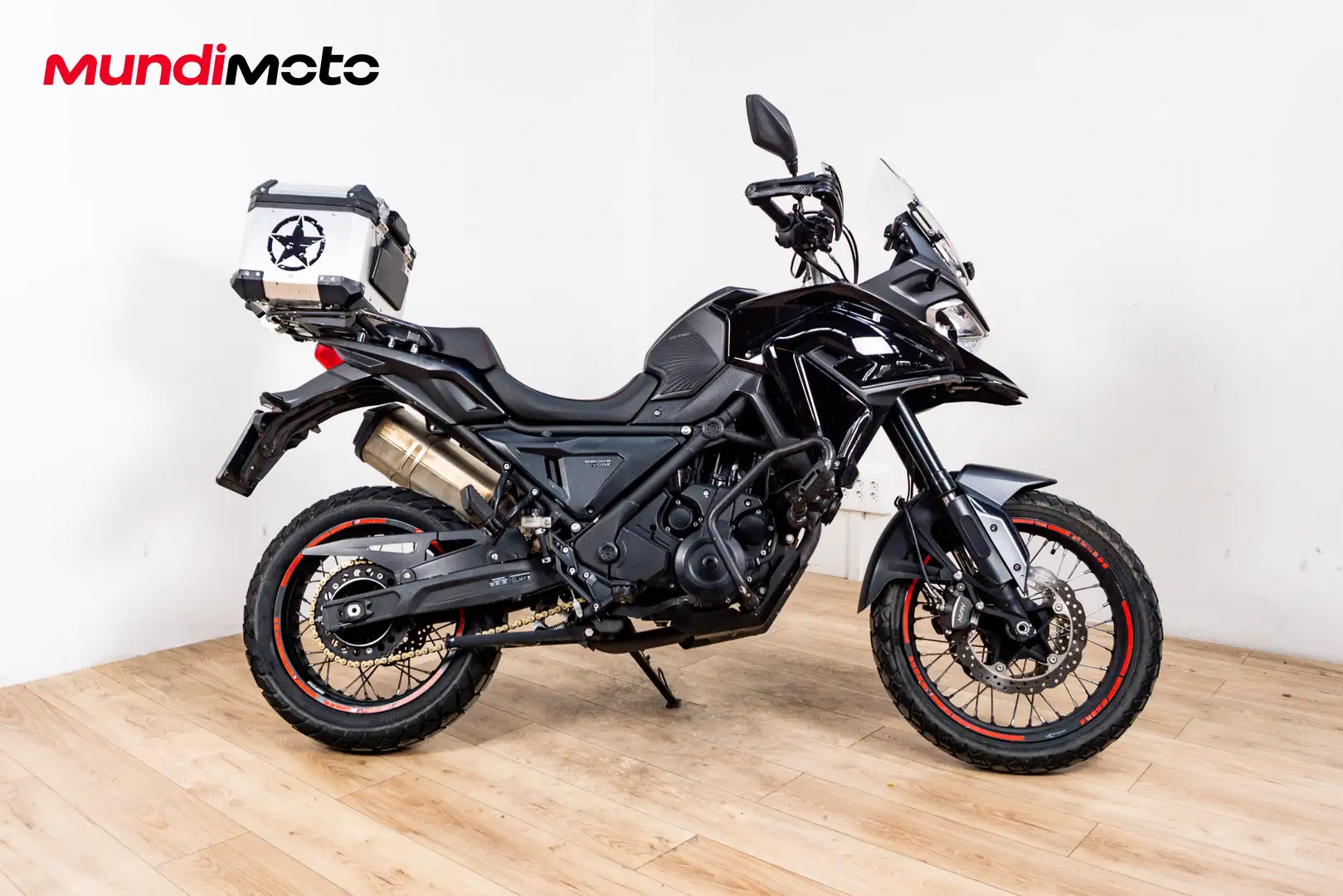 Voge 650DSX - 1