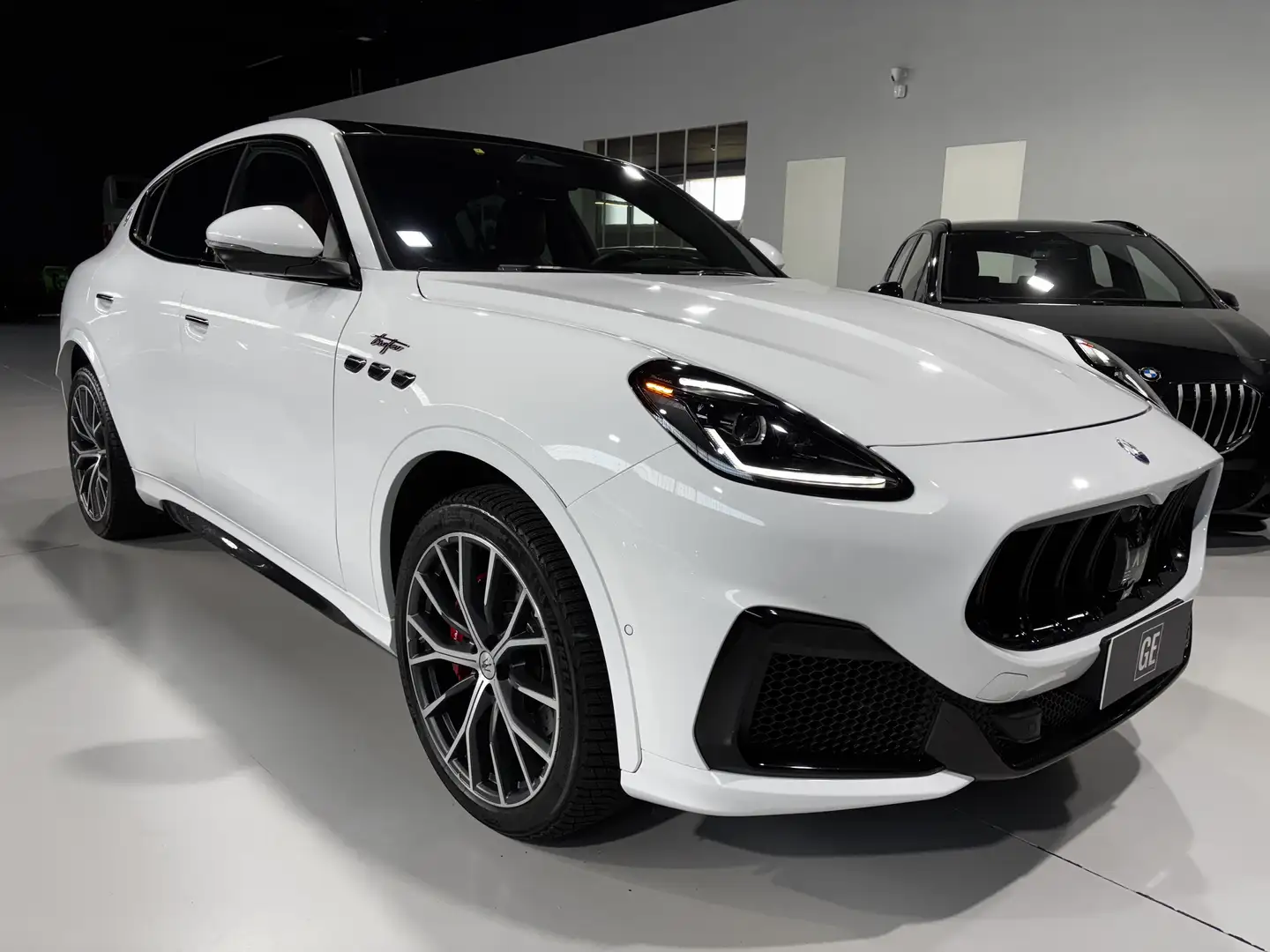 Maserati Grecale 3.0 V6 Trofeo 530cv 68.800 NETTO EXPORT Wit - 2