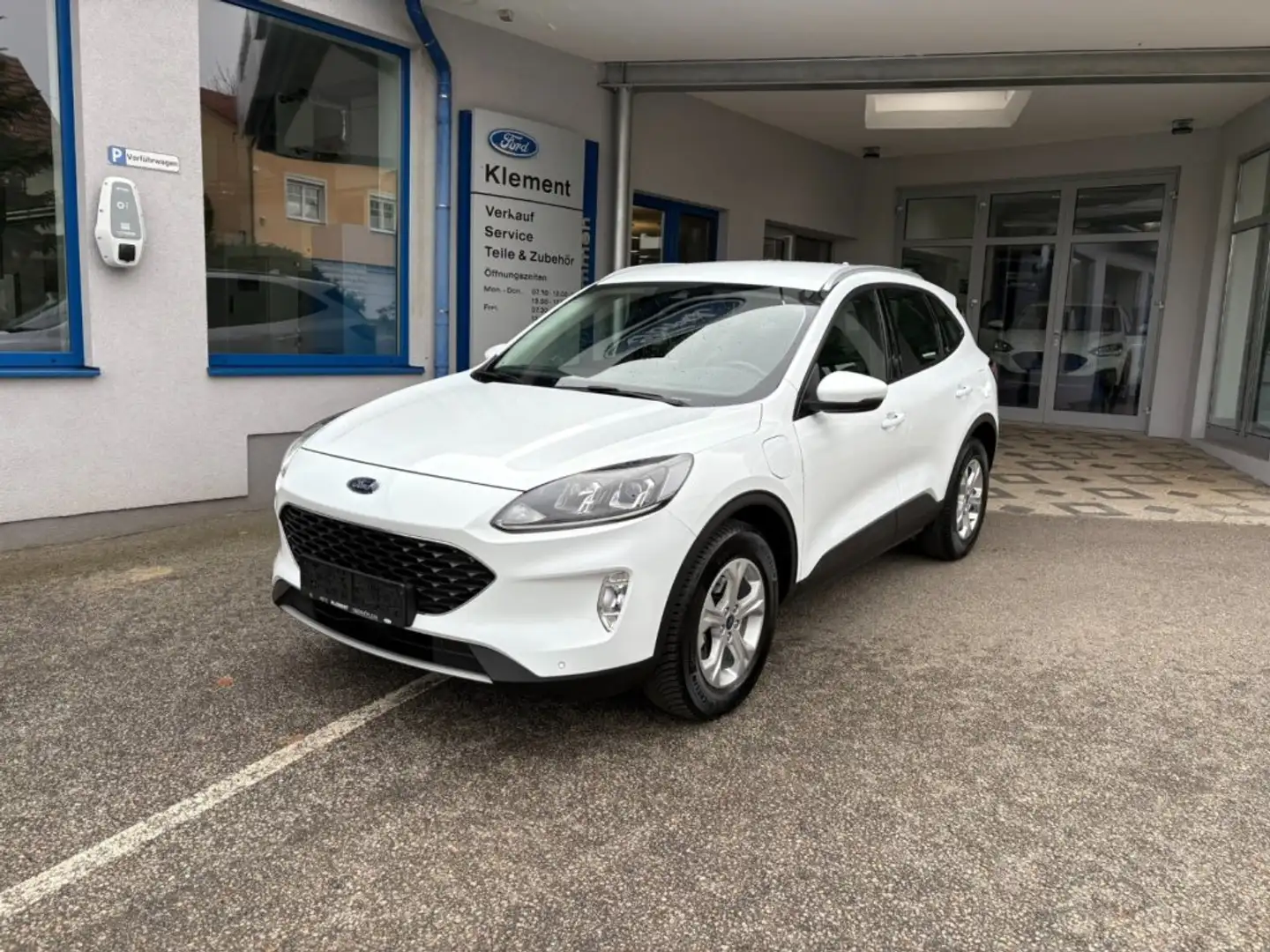Ford Kuga Cool&Connect 2.5 Duratec PHEV Weiß - 1