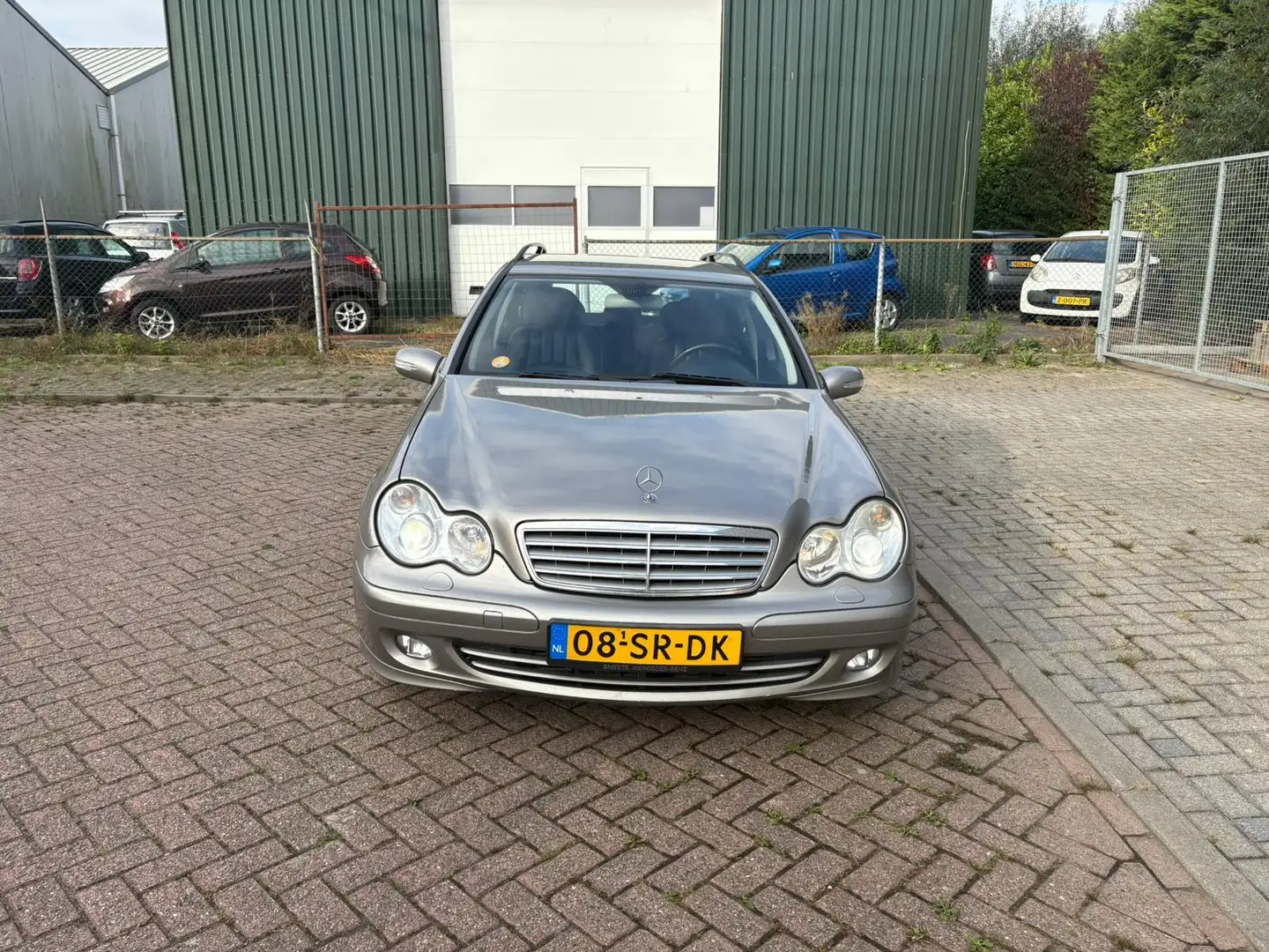 Mercedes-Benz C 220 Combi CDI Classic Airco Navi Leder Bekleding Autom Grijs - 2