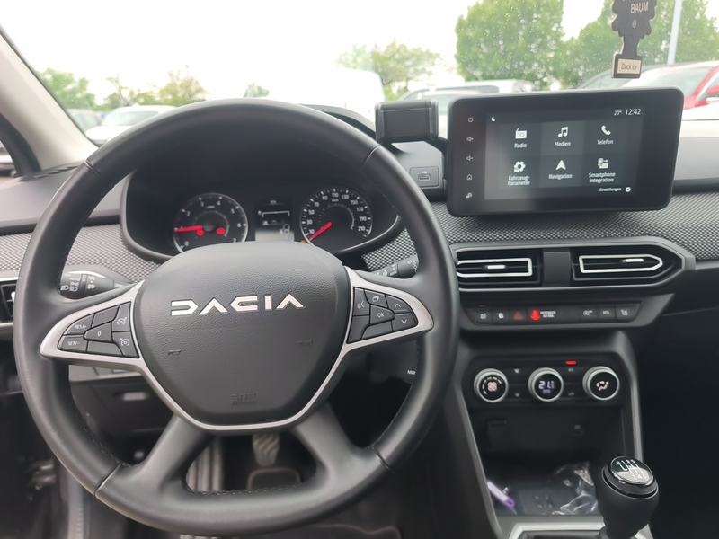 Dacia Jogger EXTREME TCe 100 ECO-G 7-SITZER KLIMA*ALLW — photo 10